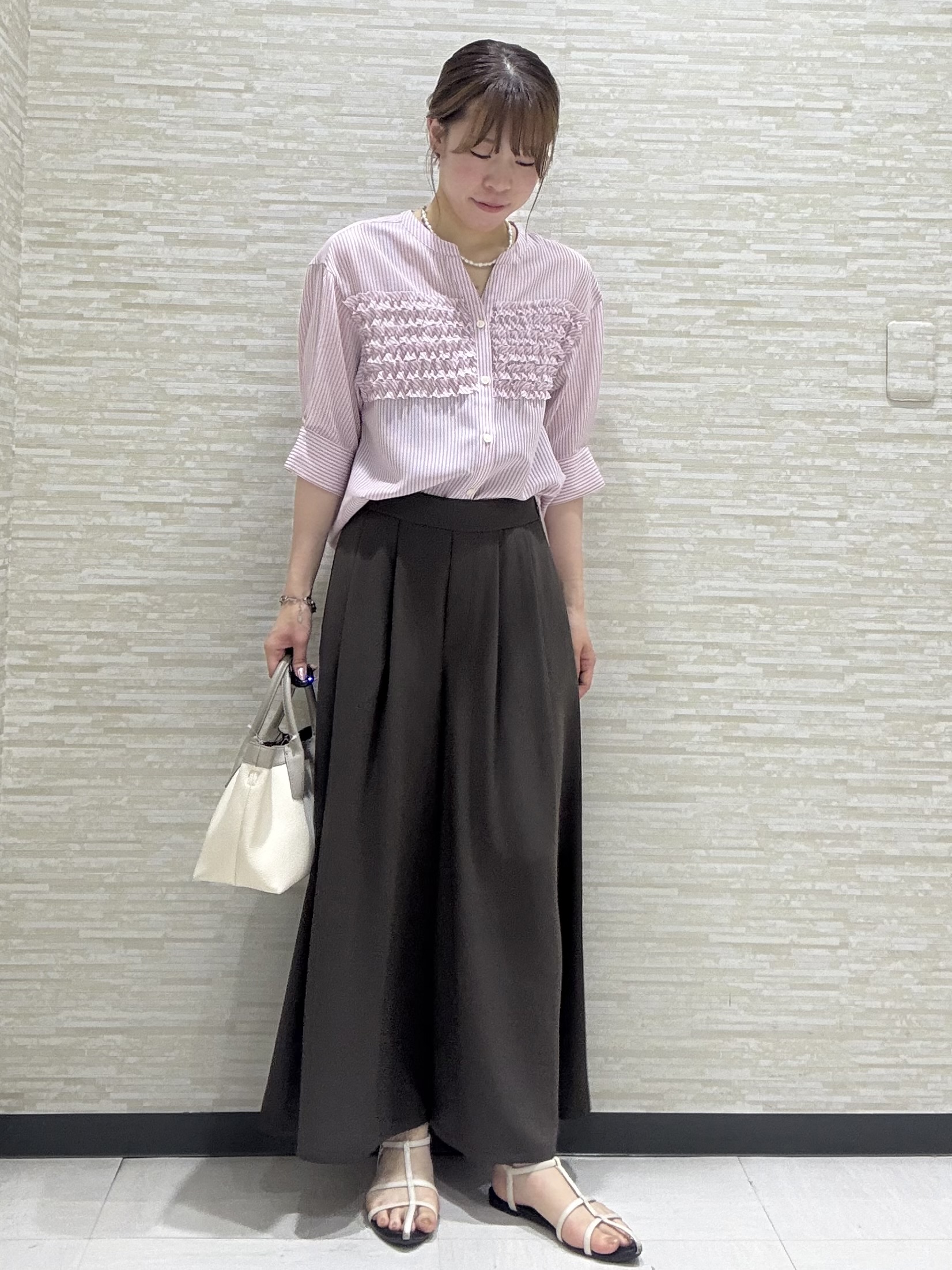 Kataさんの「UNTITLED｜【接触冷感/はっ水/セットアップ可】リラクシーガウチョパンツ」を使ったコーディネート