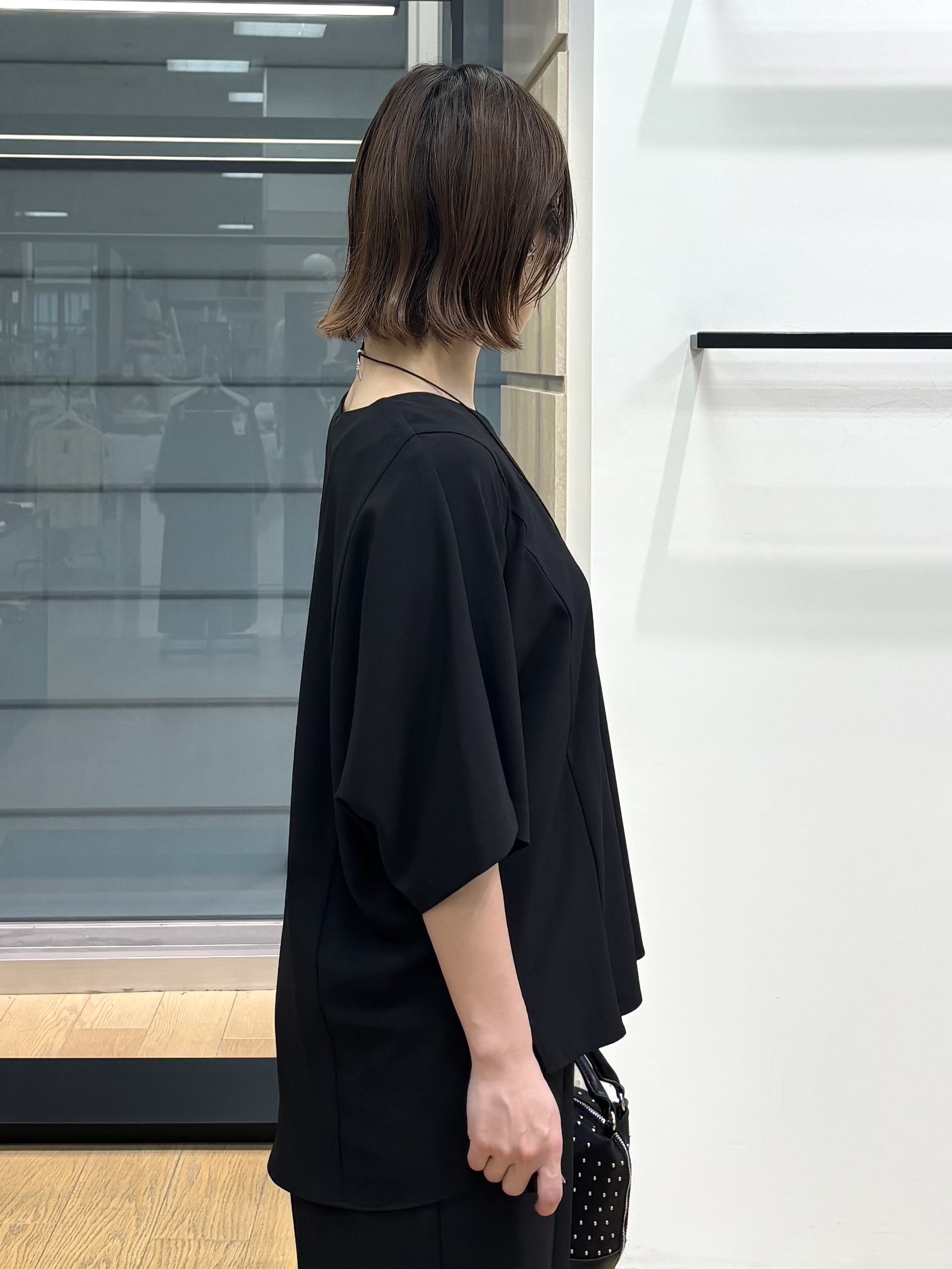 asamiさんの「INDIVI｜【着る日傘】ドルマントップス」を使ったコーディネート