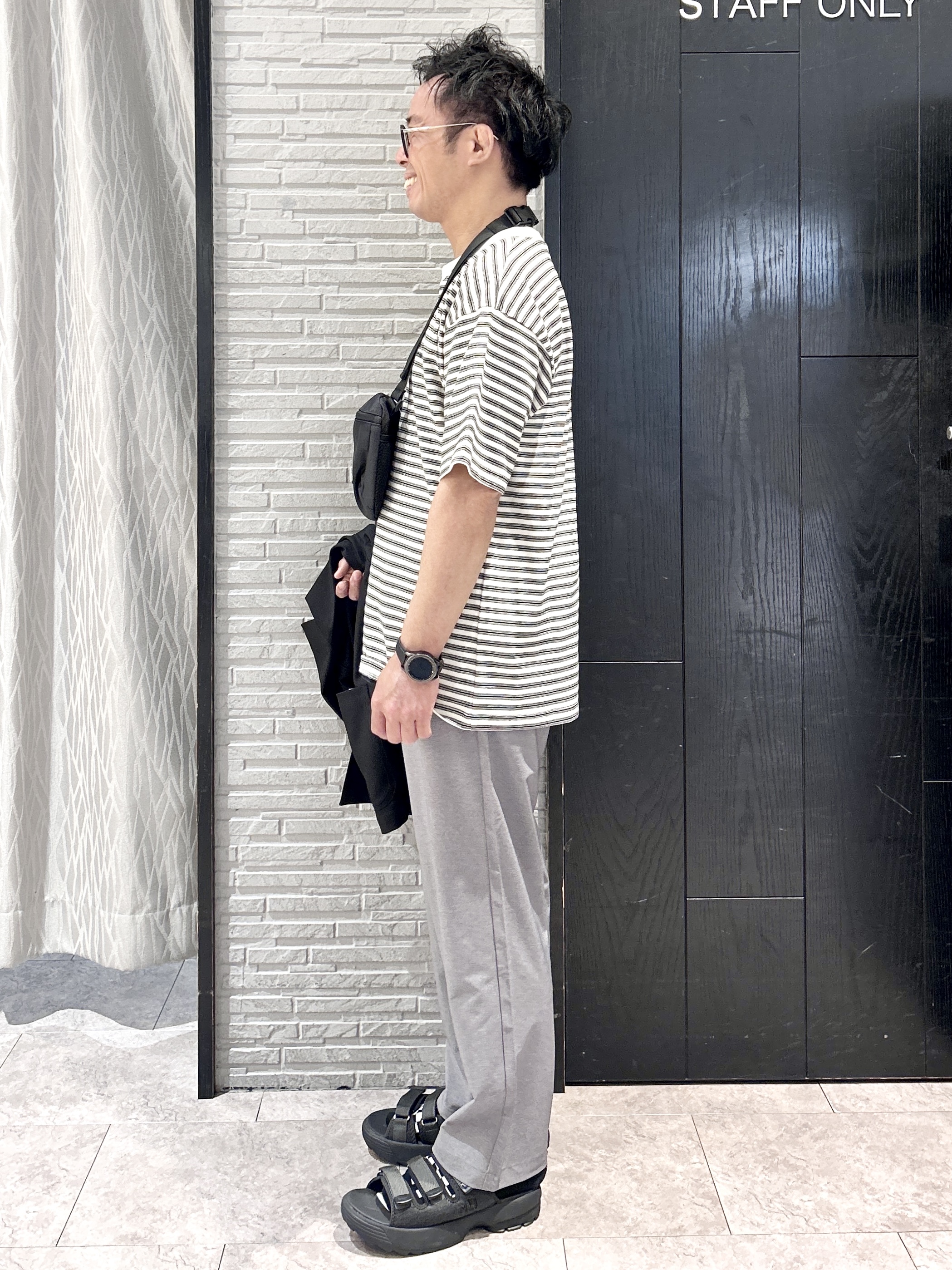 KENJI Iさんの「THE SHOP TK｜リラックスワイド 5分袖ジャケット セットアップ可／洗濯機OK」を使ったコーディネート