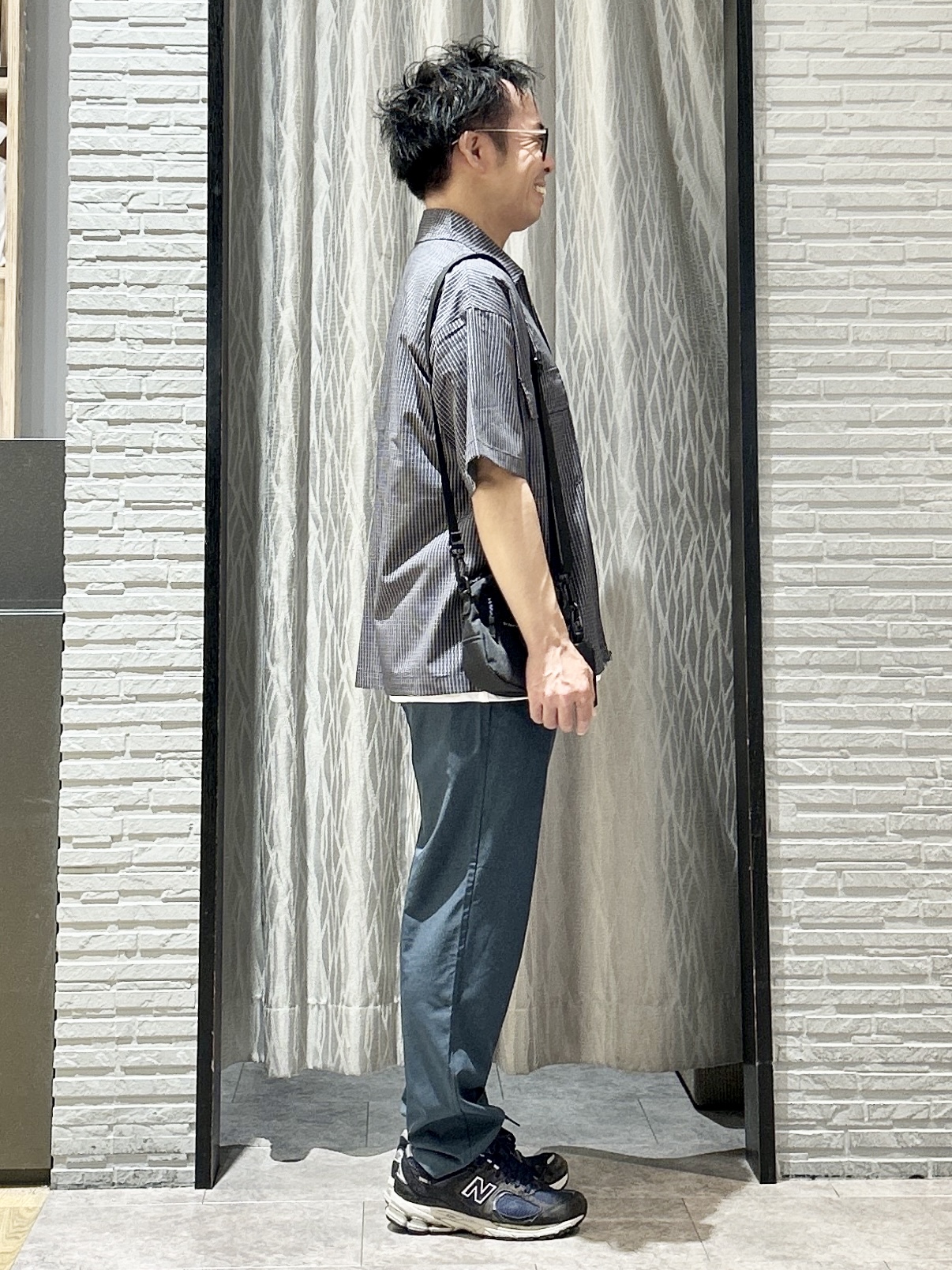 KENJI Iさんの「THE SHOP TK｜半袖チェックジップシャツ 洗濯機OK」を使ったコーディネート