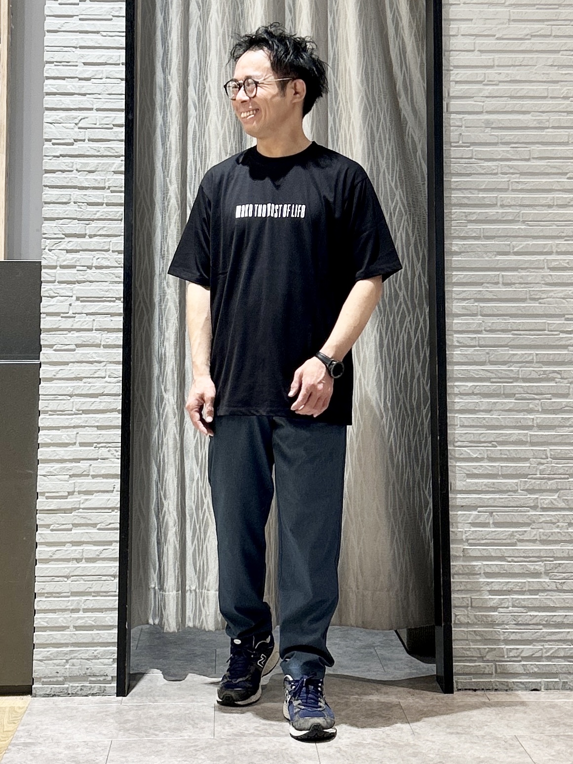 KENJI Iさんの「THE SHOP TK｜COOLロゴ半袖Tシャツ 接触冷感／洗濯機OK」を使ったコーディネート