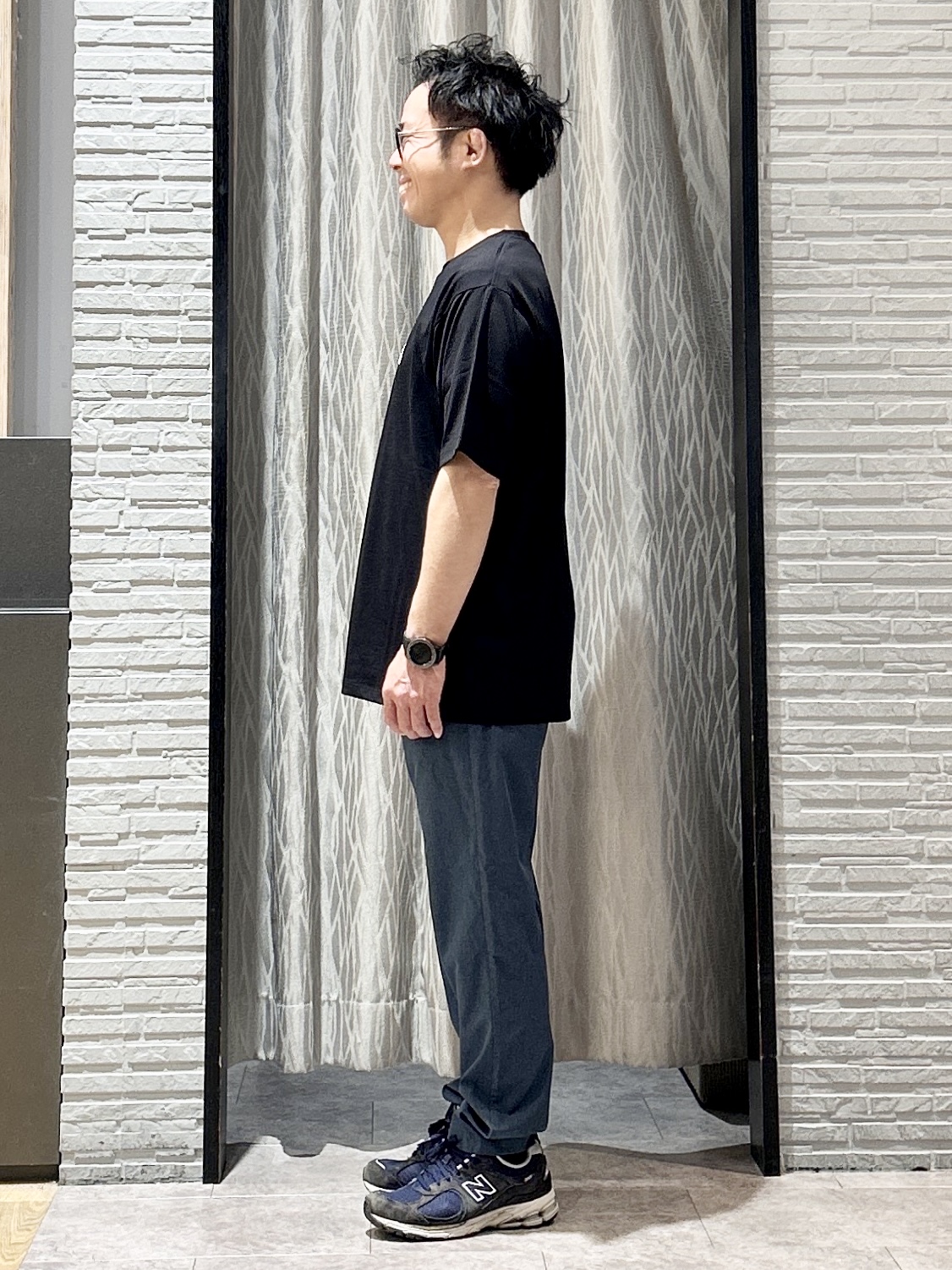 KENJI Iさんの「THE SHOP TK｜COOLロゴ半袖Tシャツ 接触冷感／洗濯機OK」を使ったコーディネート