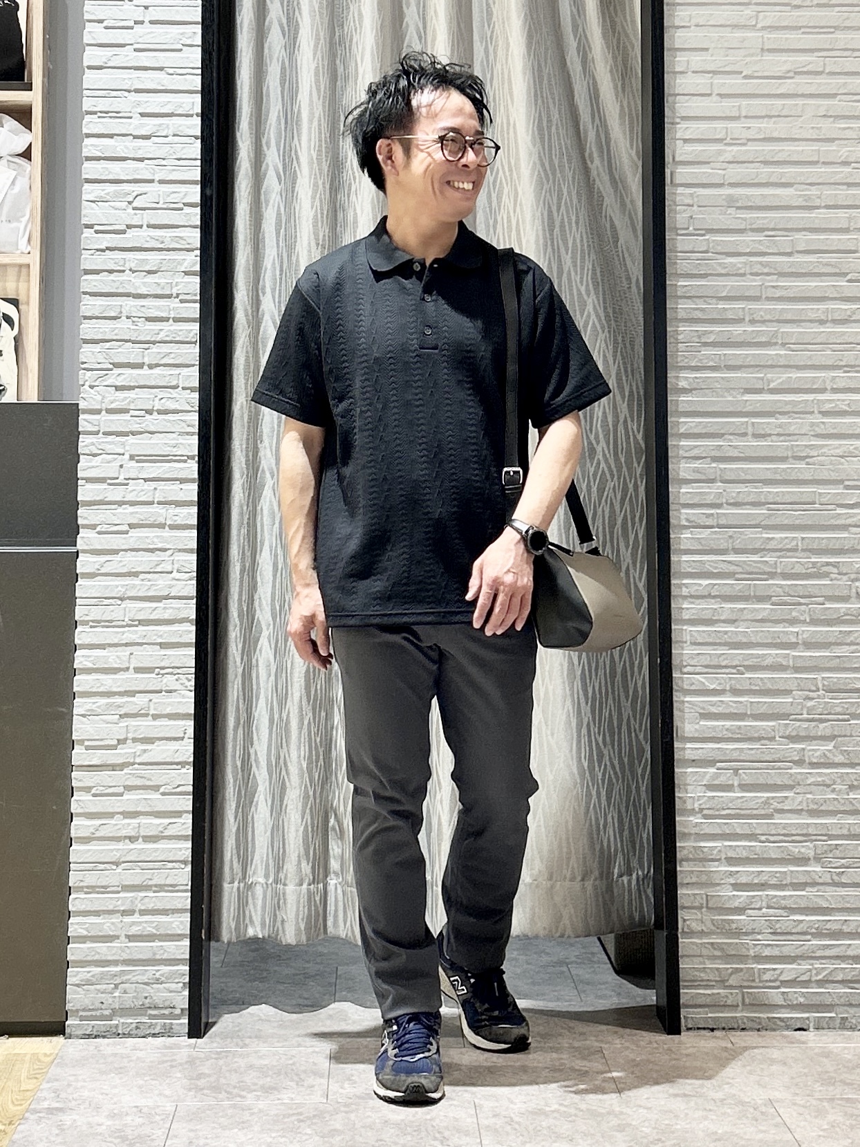 KENJI Iさんの「THE SHOP TK｜【シンプルすぎない大人の表情】ケーブルフクレポロシャツ 吸水速乾/UVケア/洗濯機OK」を使ったコーディネート