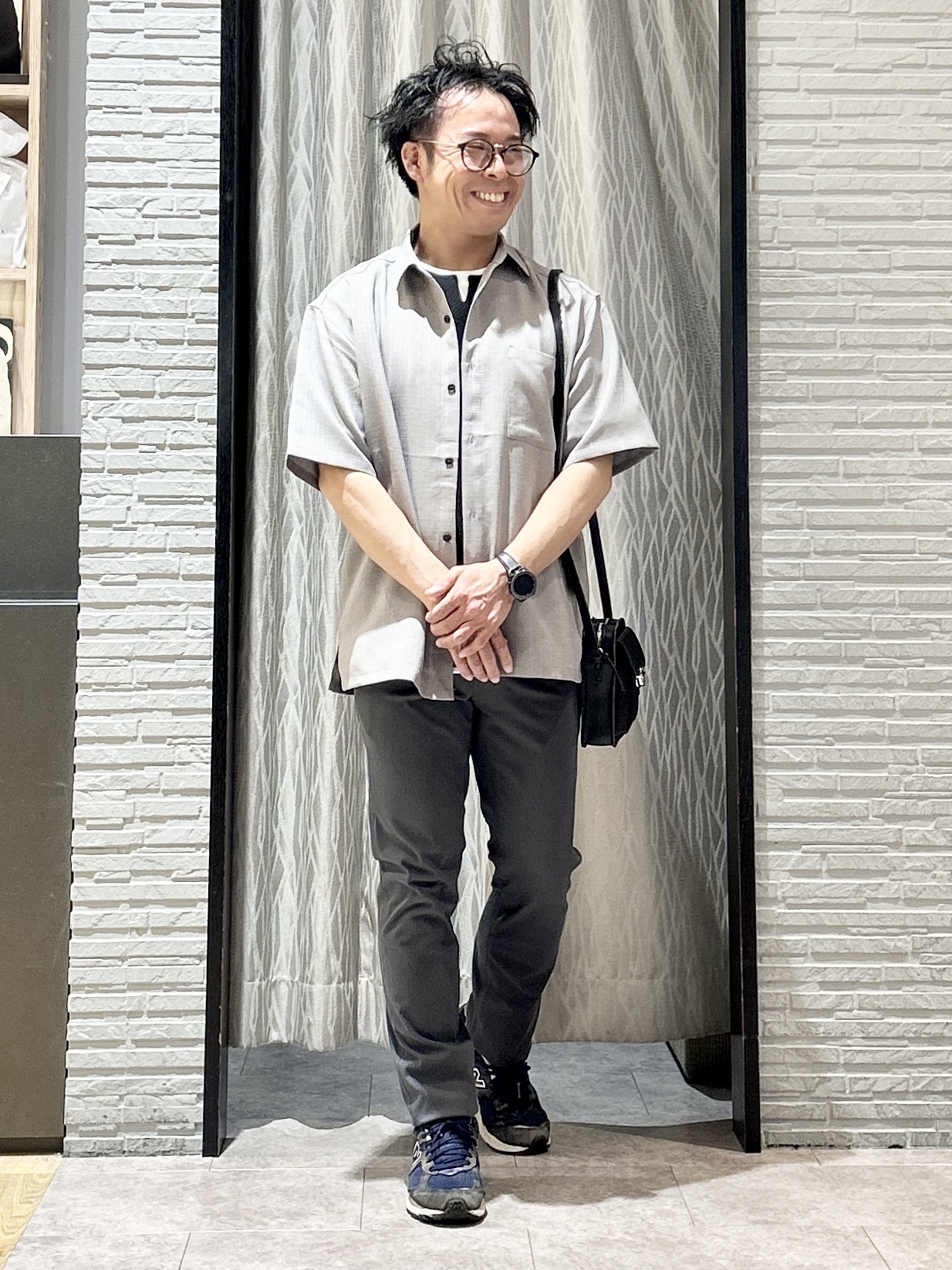 KENJI Iさんの「THE SHOP TK｜【LINO FINE】 リネンライク半袖シャツ UVカット／イージーケア／吸水速乾／洗濯機OK／セッ」を使ったコーディネート