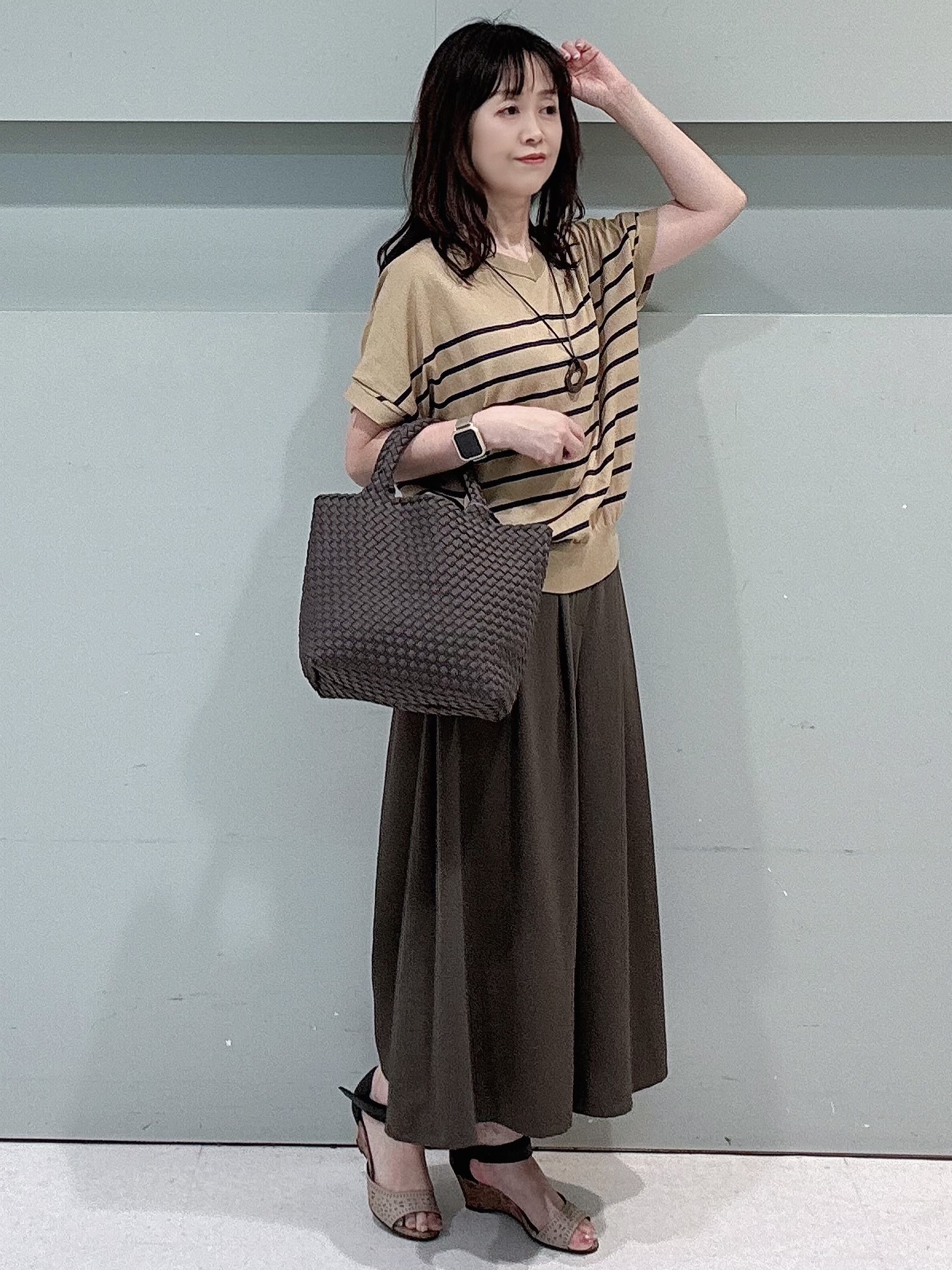 makiさんの「UNTITLED｜【前後2WAY】ドライタッチコットンプルオーバー」を使ったコーディネート