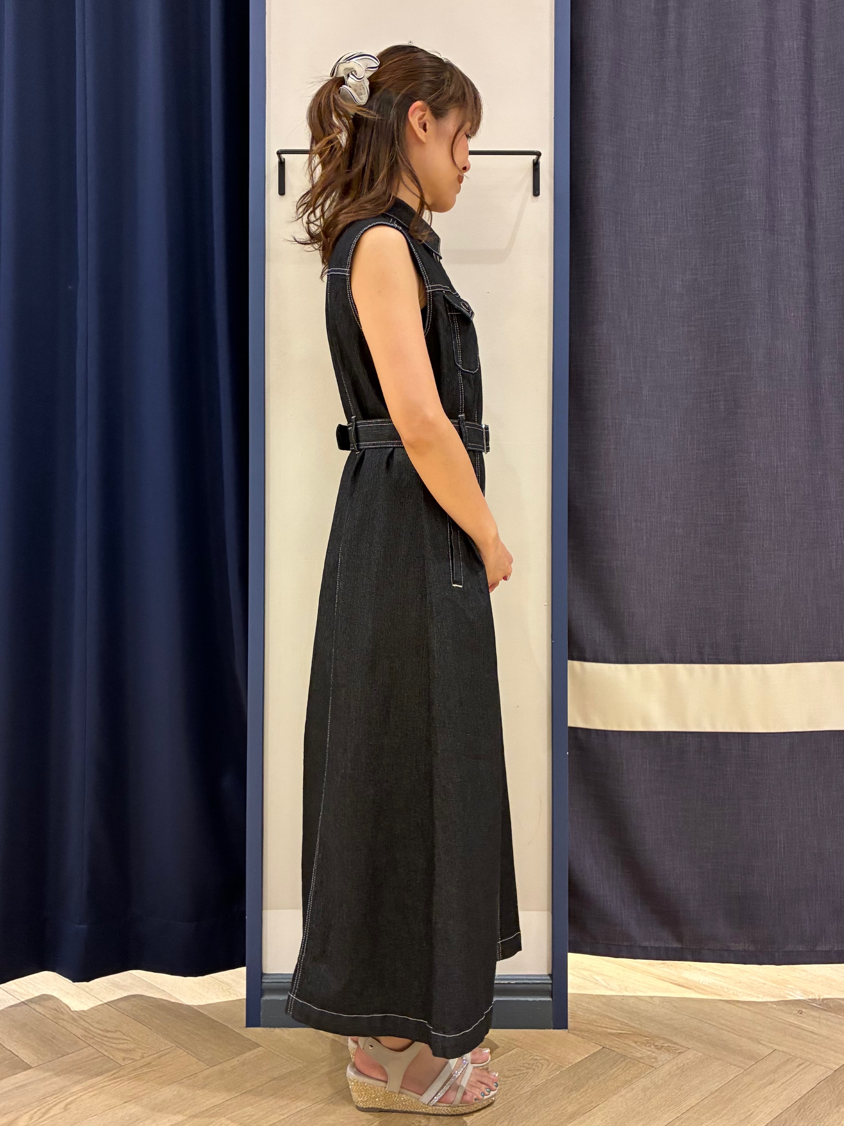 Orikaさんの「grove｜大人気！デニムフレアワンピース」を使ったコーディネート