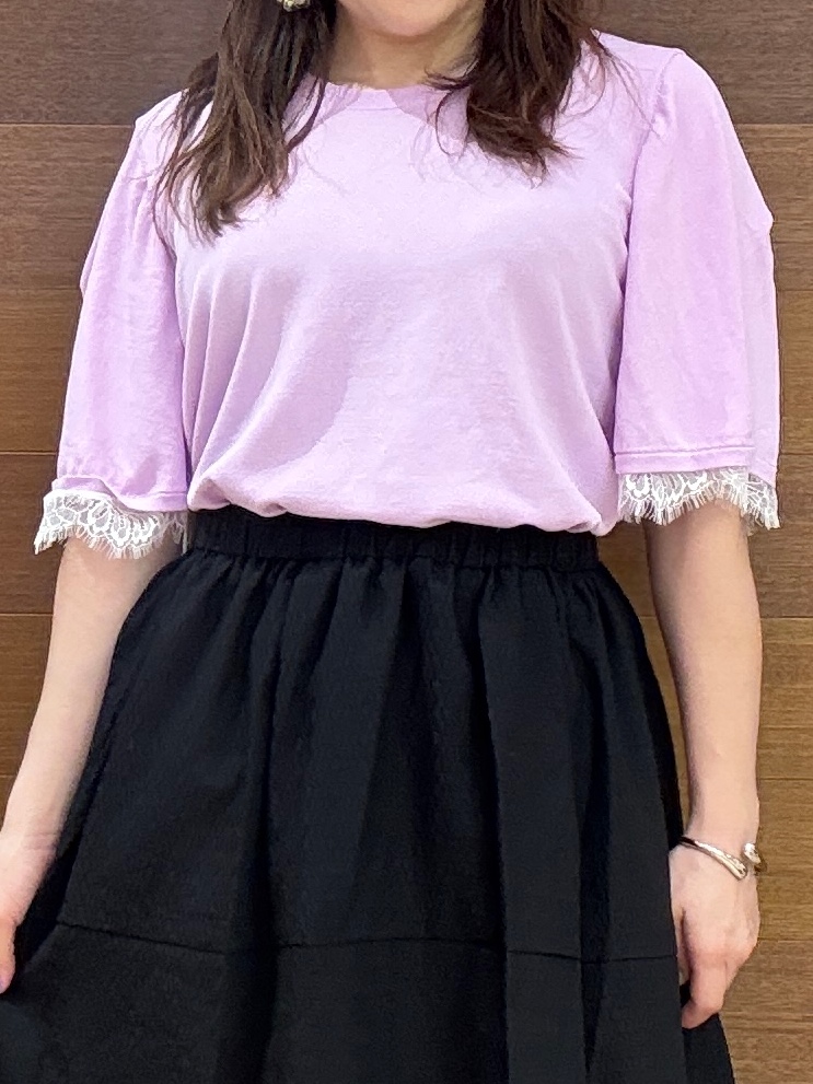 maichiさんの「OPAQUE.CLIP｜【遮熱性】袖口レース フレアスリーブニット《洗濯機OK／抗ピル》」を使ったコーディネート