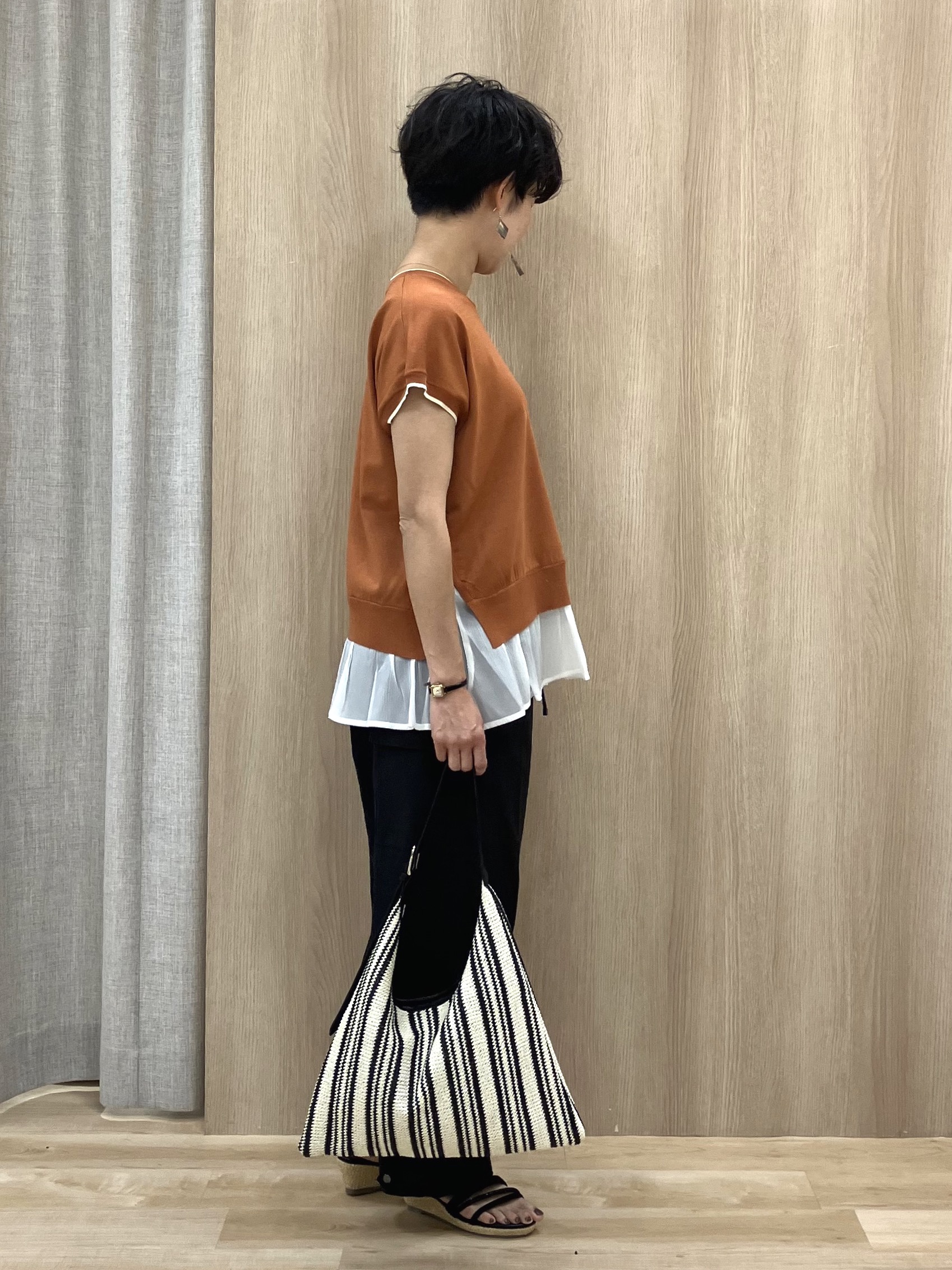 Keiさんの「grove｜人気デザインが夏verで登場！【体型カバー】裾レイヤードニット」を使ったコーディネート