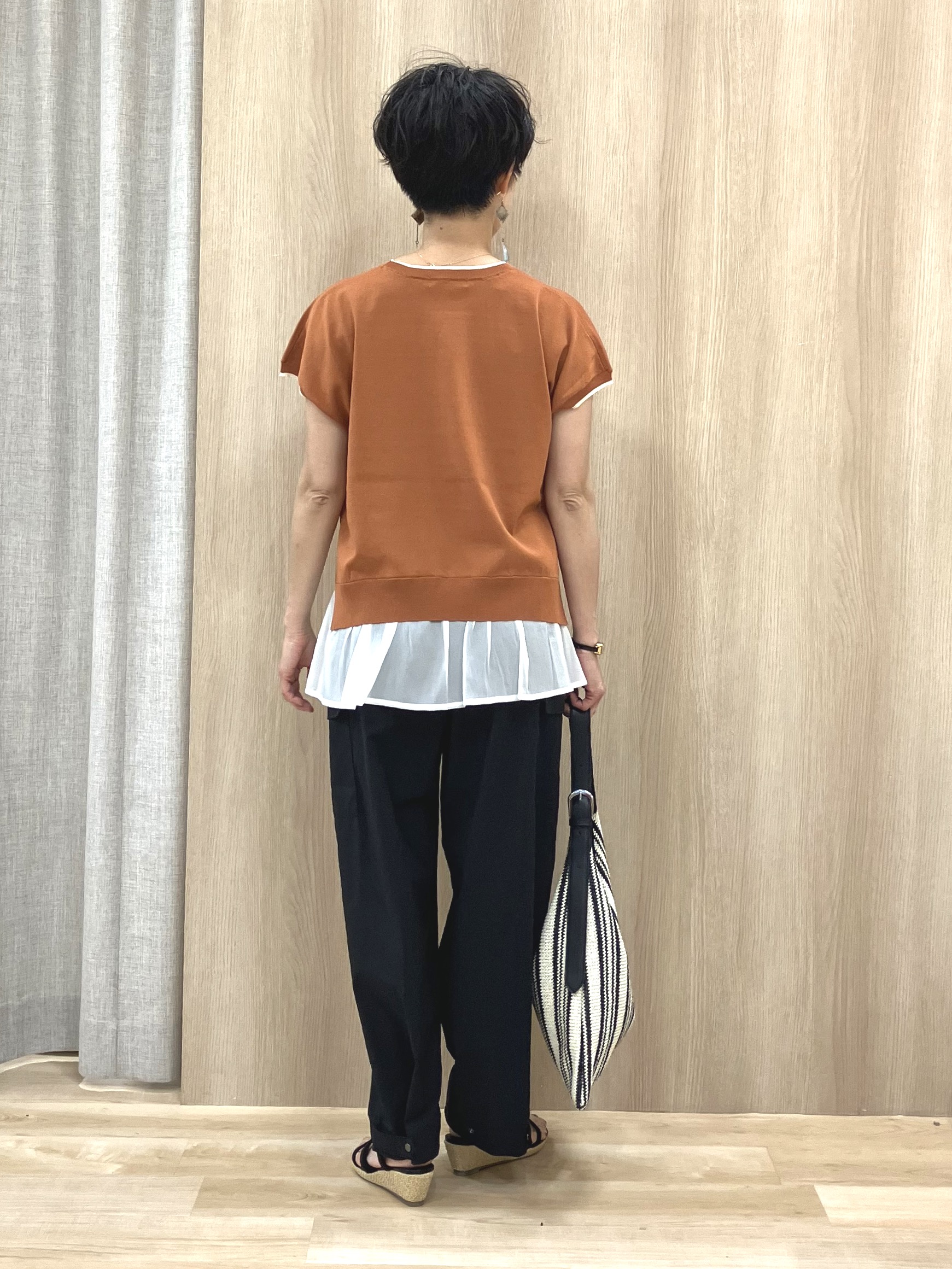 Keiさんの「grove｜人気デザインが夏verで登場！【体型カバー】裾レイヤードニット」を使ったコーディネート