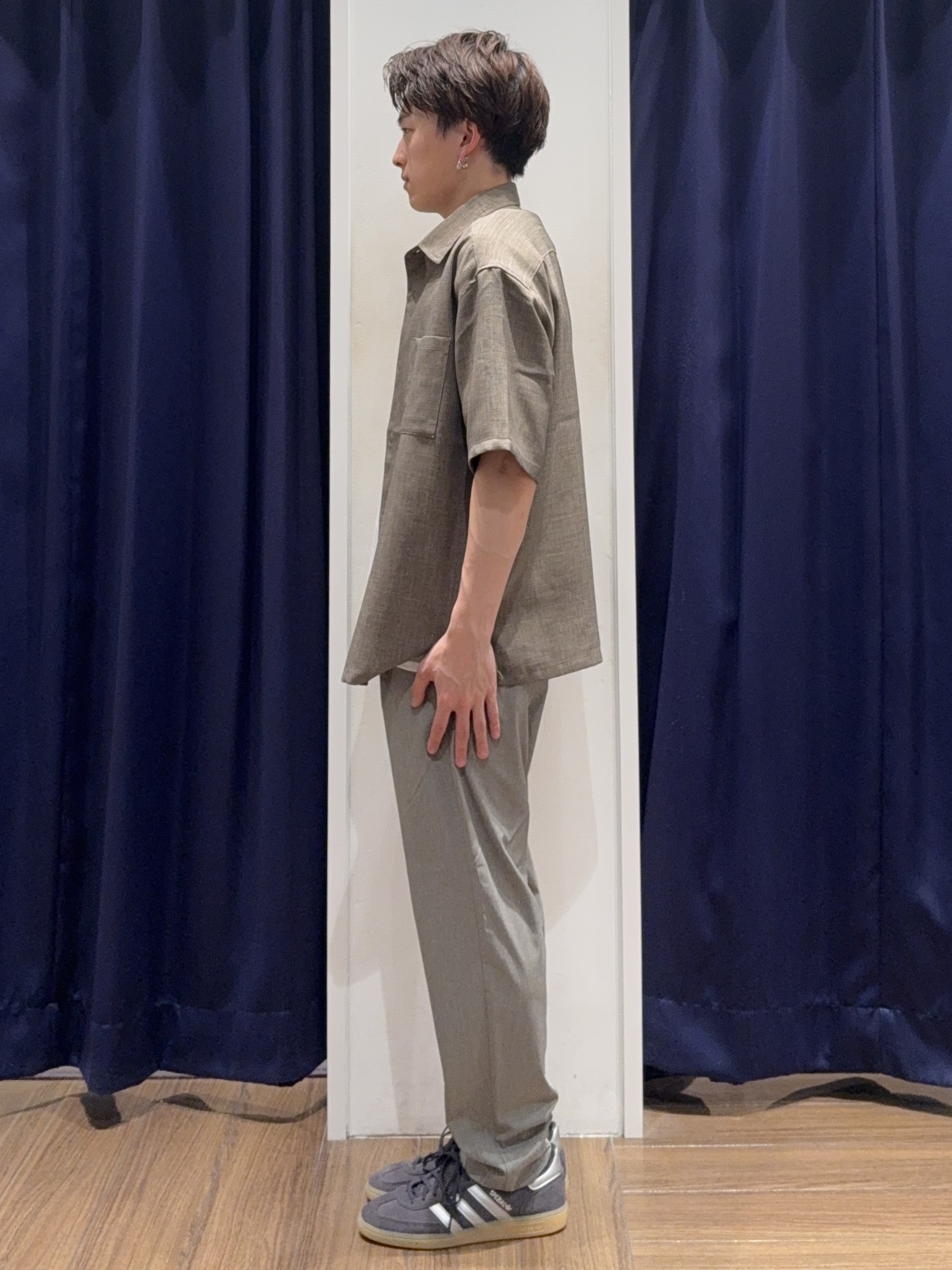 カシマさんの「THE SHOP TK｜【LINO FINE】 リネンライク半袖シャツ UVカット／イージーケア／吸水速乾／洗濯機OK／セッ」を使ったコーディネート