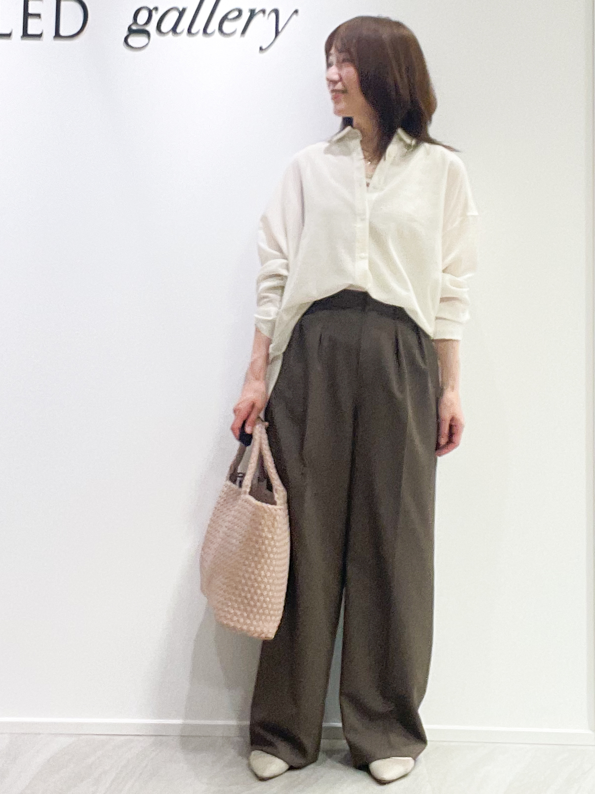 めいさんの「UNTITLED｜【2WAY/マシンウォッシャブル】カシュクールデザインシャツ」を使ったコーディネート