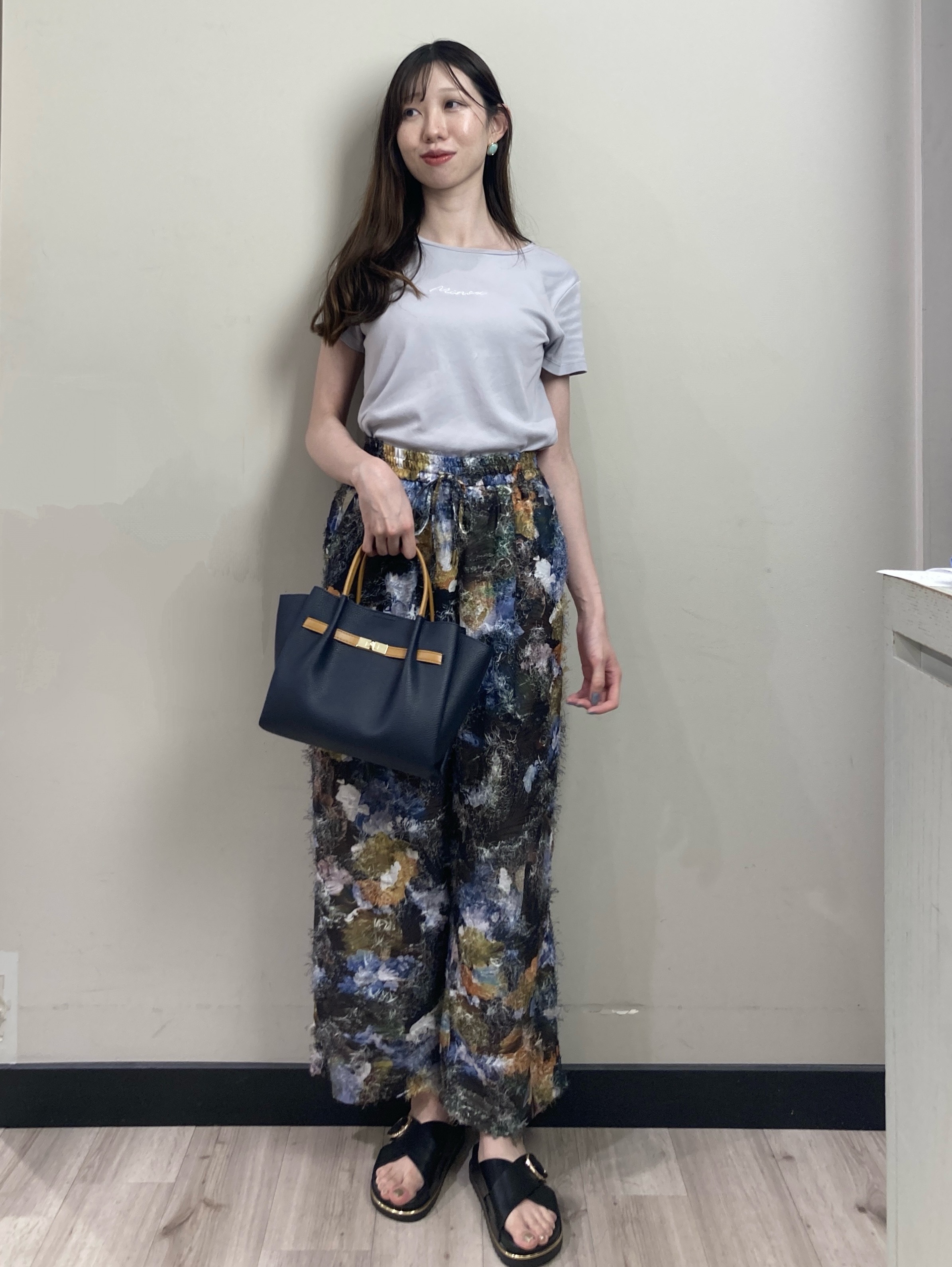 わかさんの「index｜【UVケア／接触冷感】フロントロゴ刺繍Tシャツ《洗濯機OK／S-3L／7col》」を使ったコーディネート
