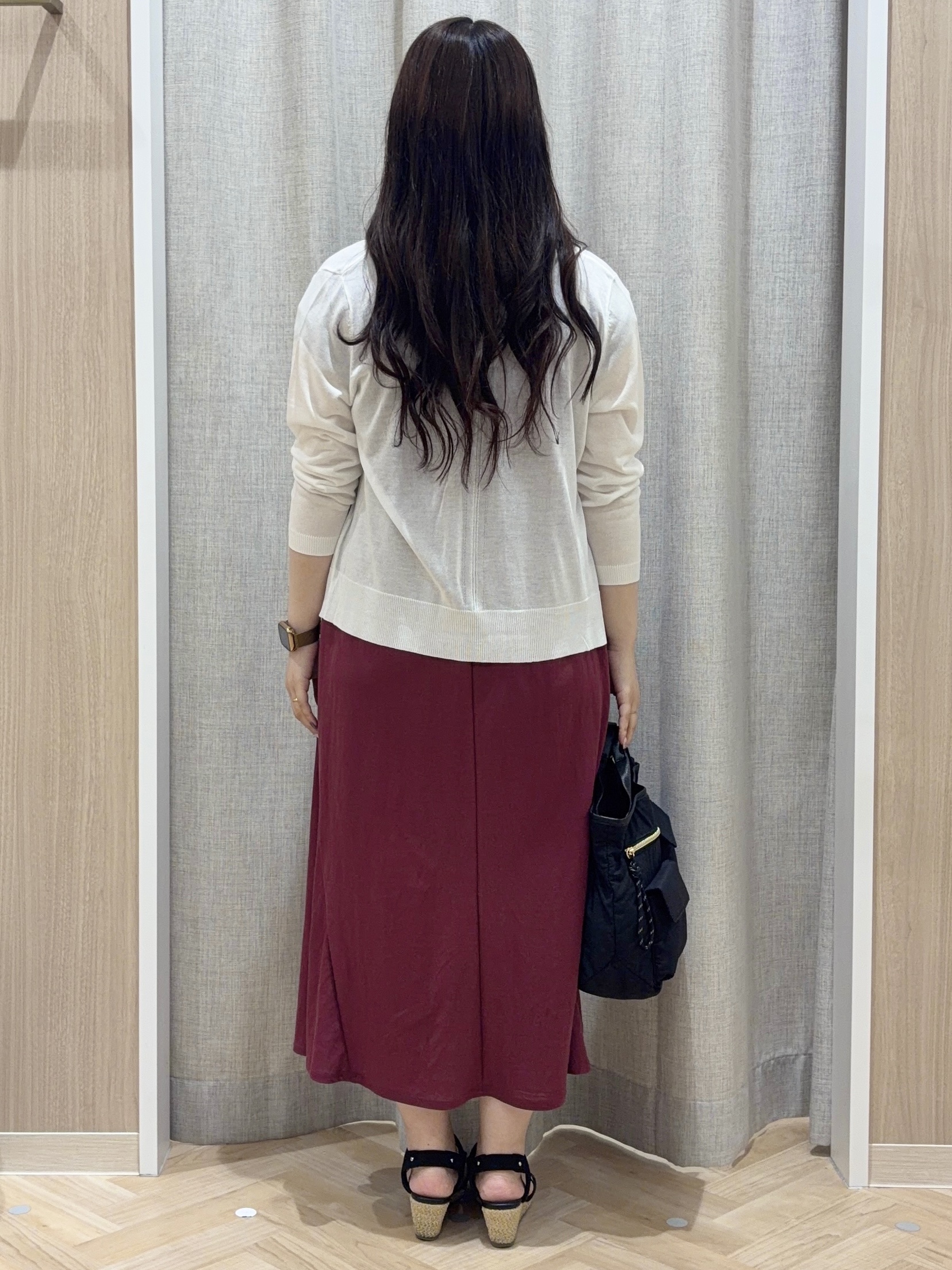 minamiさんの「grove｜高評価！【接触冷感／UVカットetc】ベーシックショートカーディガン」を使ったコーディネート