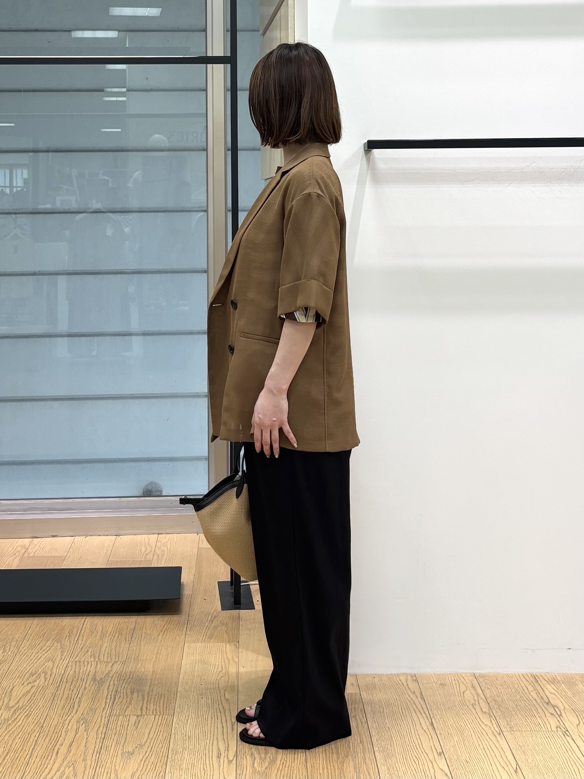 asamiさんの「INDIVI｜【体型カバー】ボーダードルマントップス」を使ったコーディネート