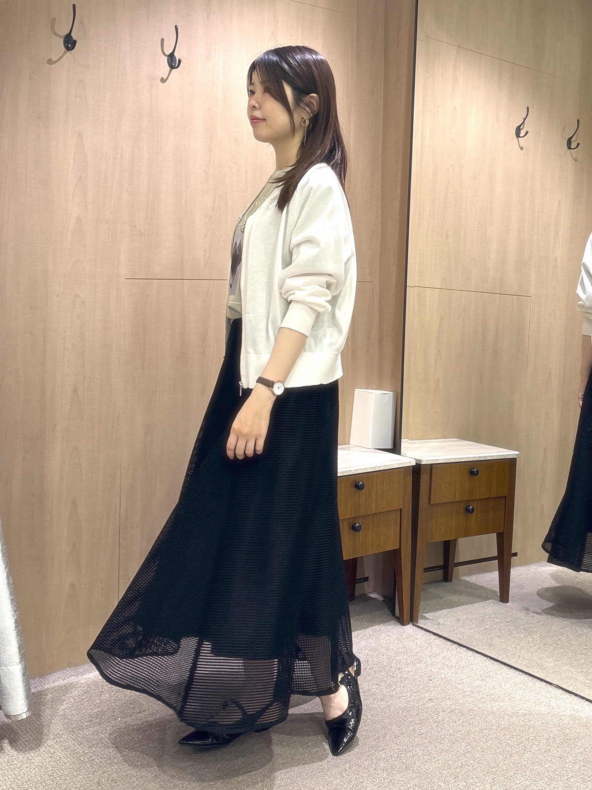 asamiさんの「UNTITLED｜【アンサンブル可/日除け・冷房対策】シアーレーヨンZIPカーディガン」を使ったコーディネート