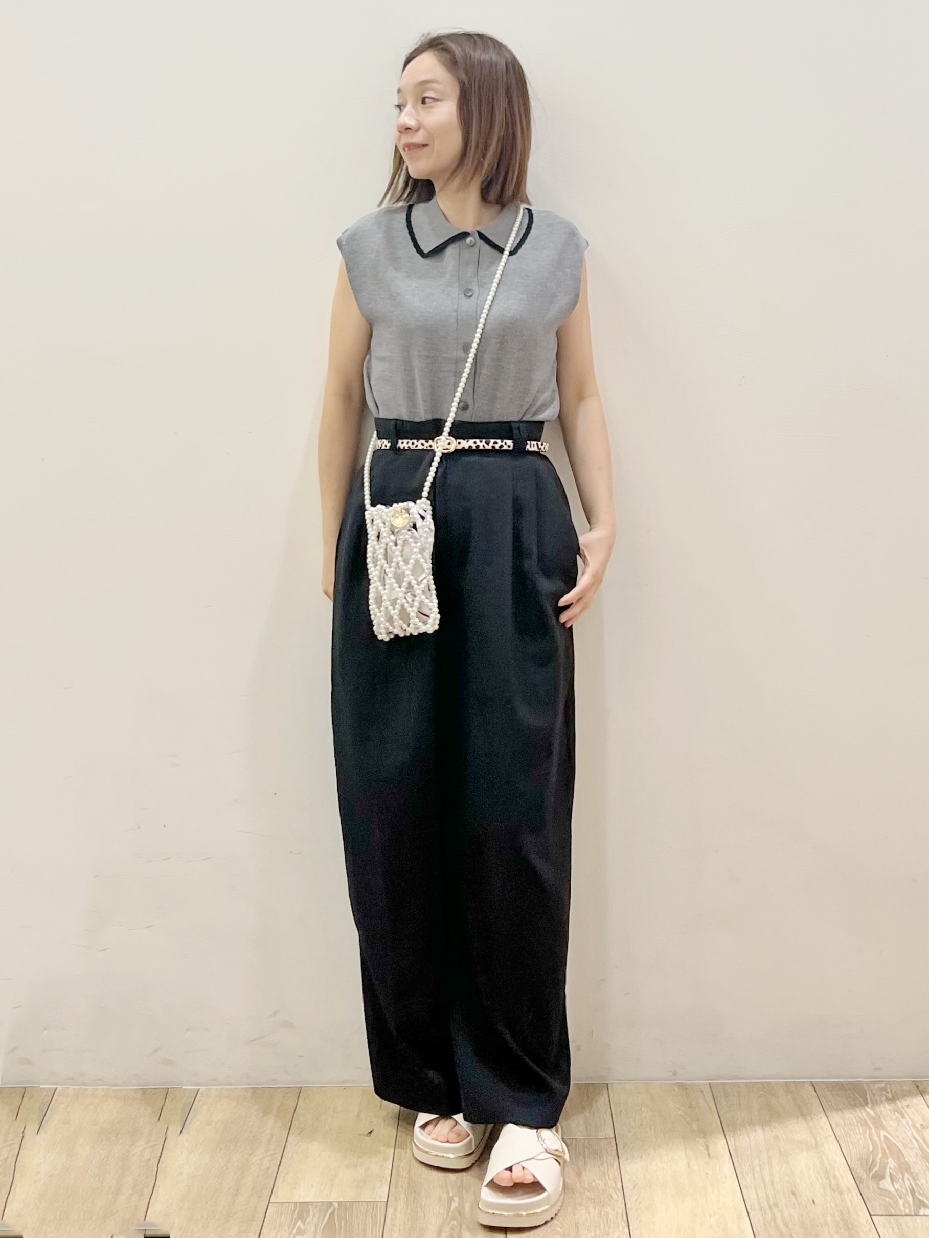kcさんの「OPAQUE.CLIP｜配色衿フレンチスリーブニット【洗濯機OK】」を使ったコーディネート
