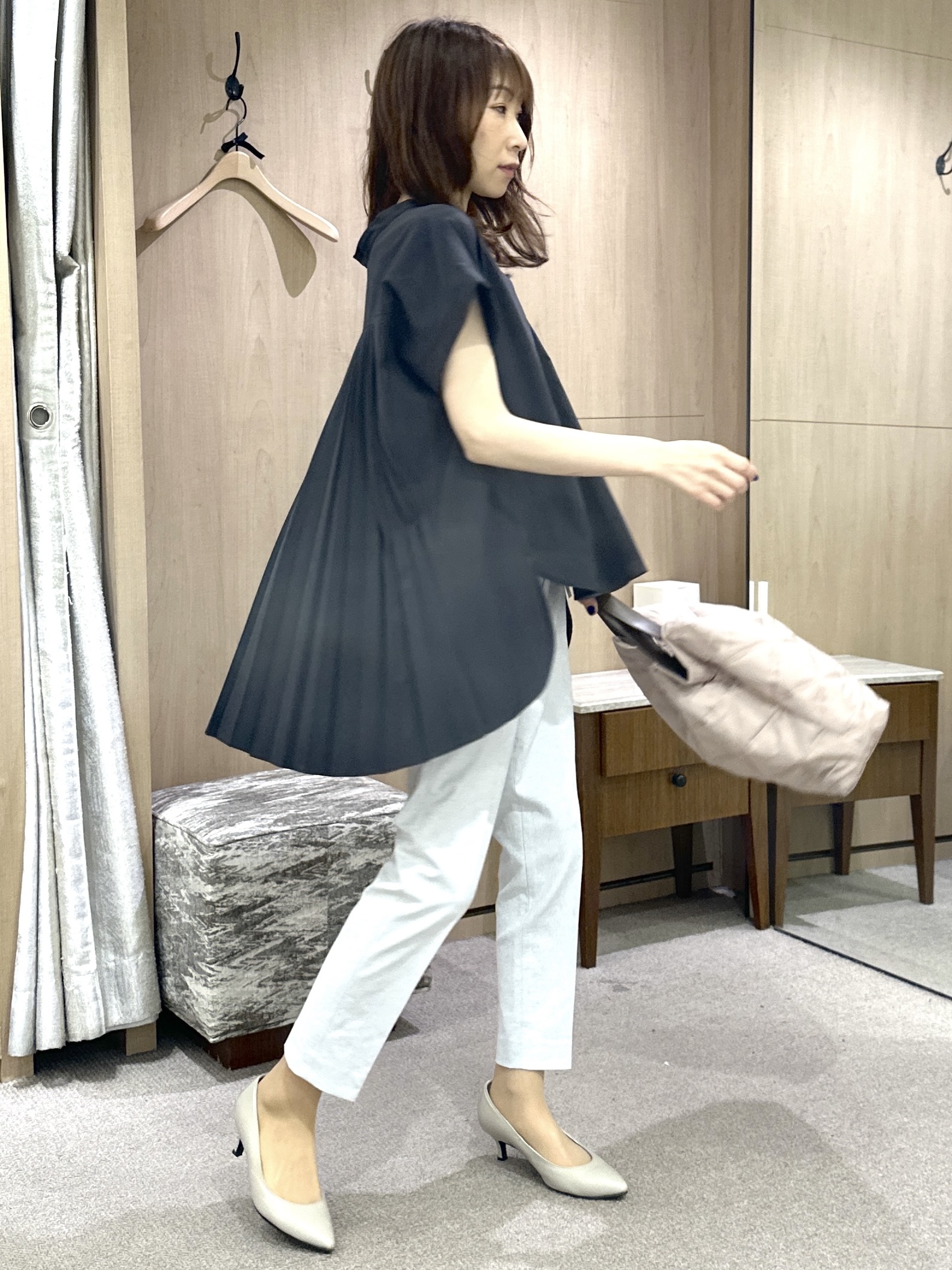 Miwaさんの「UNTITLED｜【多機能付き】バックプリーツデザインブラウス」を使ったコーディネート