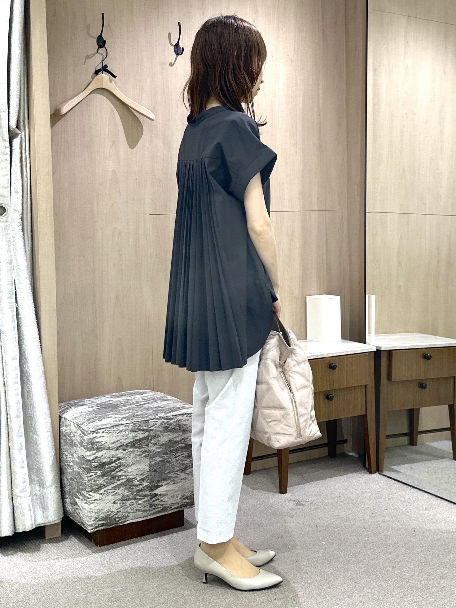 Miwaさんの「UNTITLED｜【多機能付き】バックプリーツデザインブラウス」を使ったコーディネート