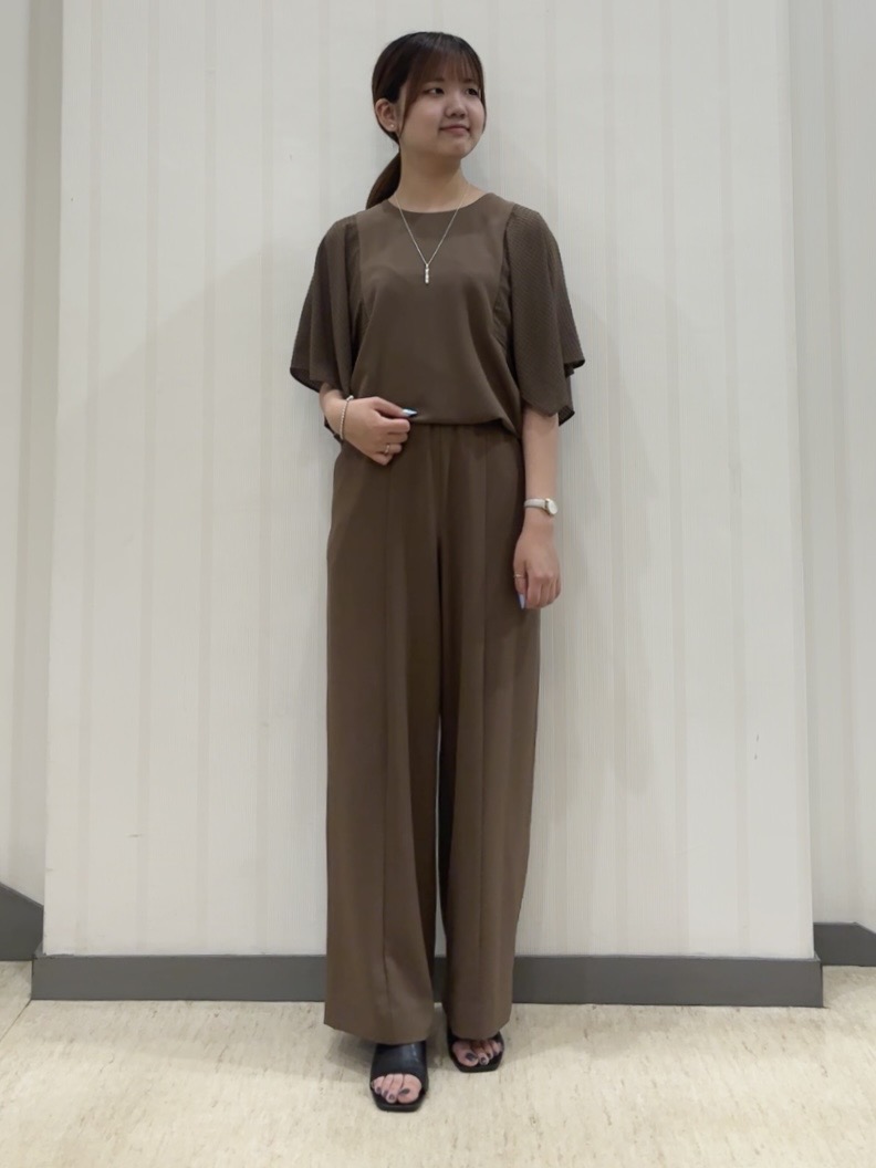 ちひさんの「INDIVI｜【着る日傘】イージーワイドパンツ」を使ったコーディネート