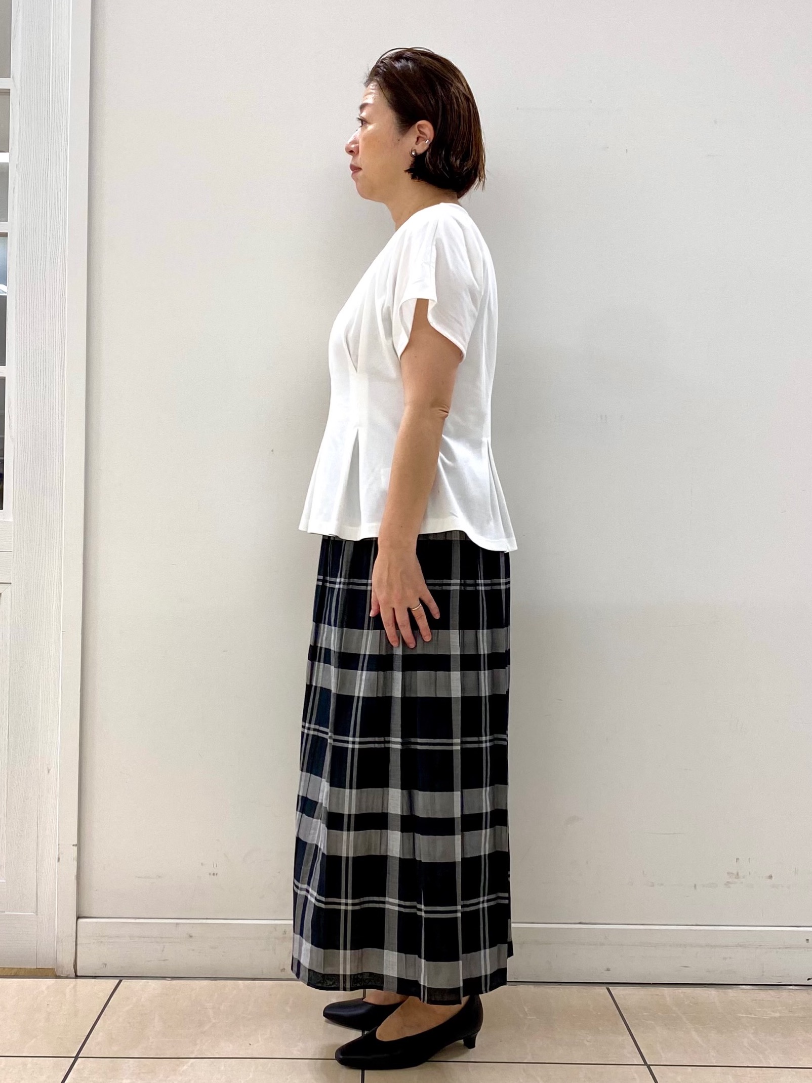 ksmさんの「Reflect｜【UVカット／接触冷感／吸水速乾】タックデザインフレアトップス」を使ったコーディネート