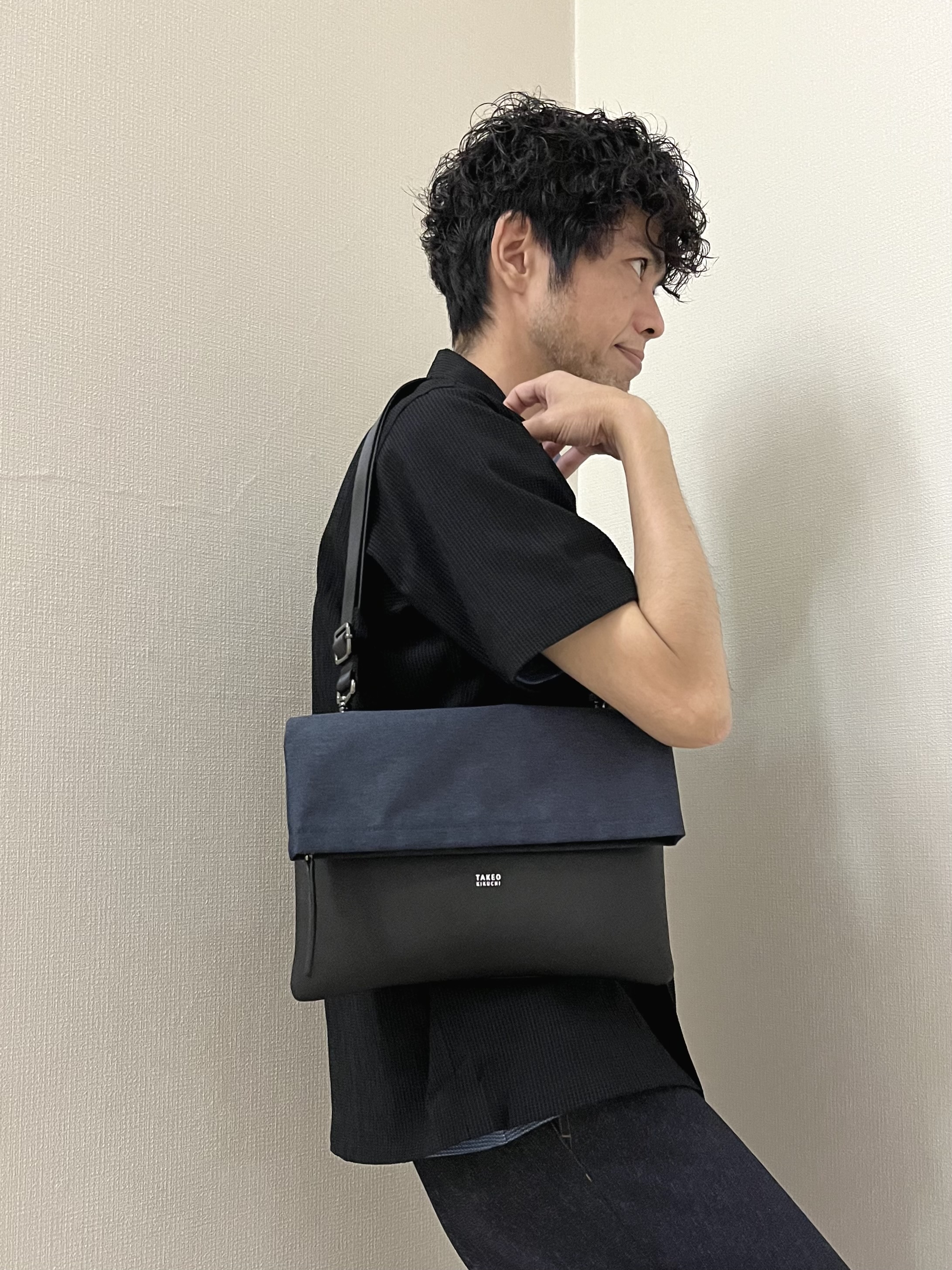 URAさんの「TAKEO KIKUCHI｜【通気性】トリコットサッカー オープンカラー シャツ」を使ったコーディネート
