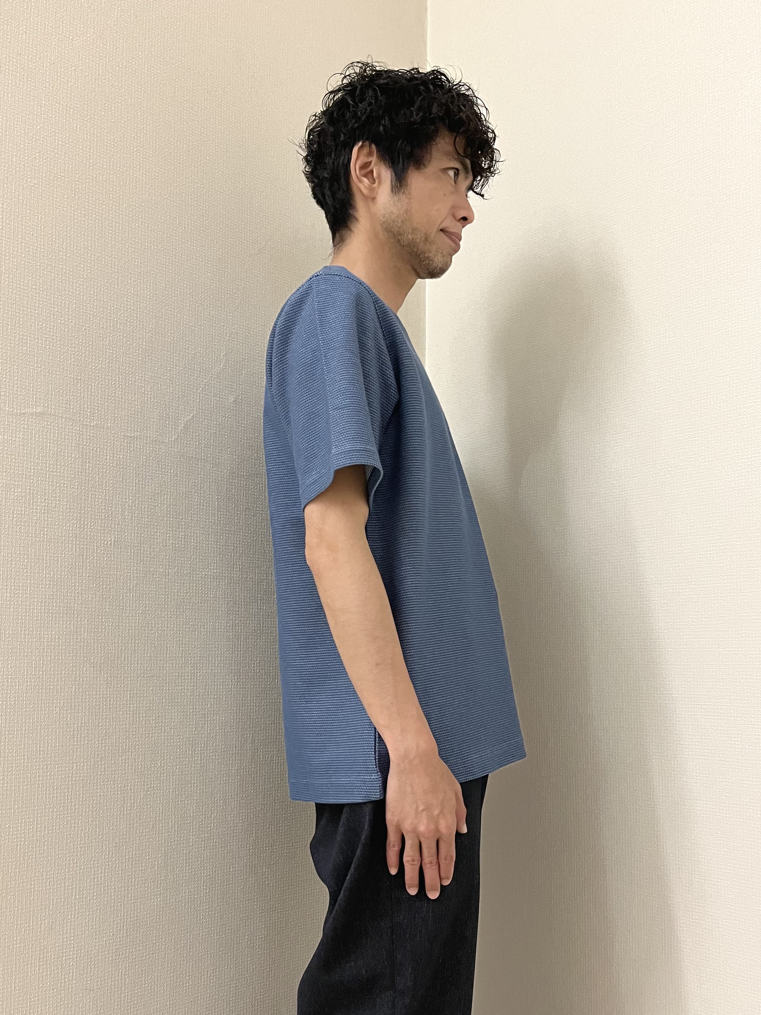 URAさんの「TAKEO KIKUCHI｜【通気性】トリコットサッカー オープンカラー シャツ」を使ったコーディネート