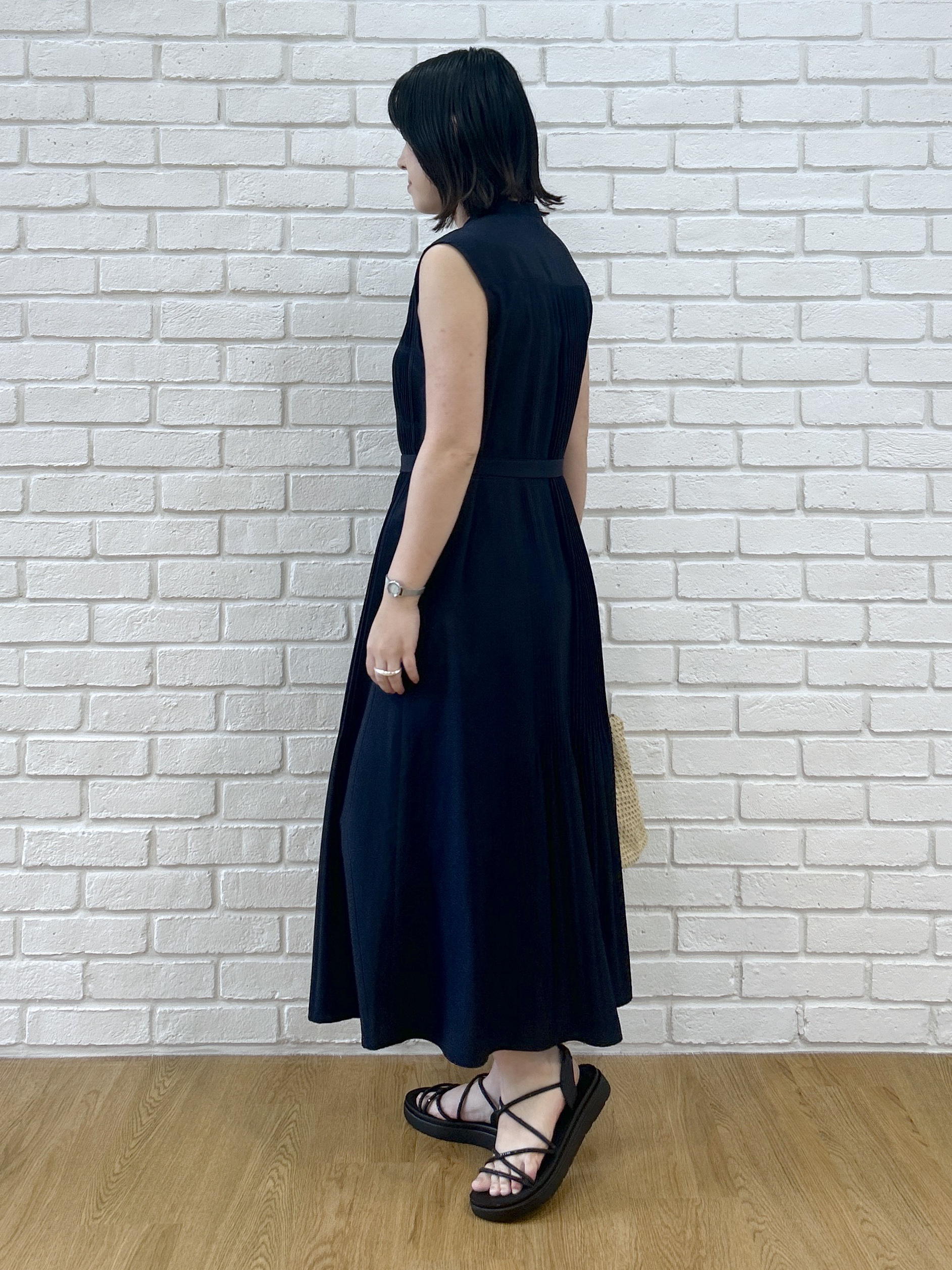 Hirokaさんの「grove｜タックタッセルPP2WAYトート」を使ったコーディネート