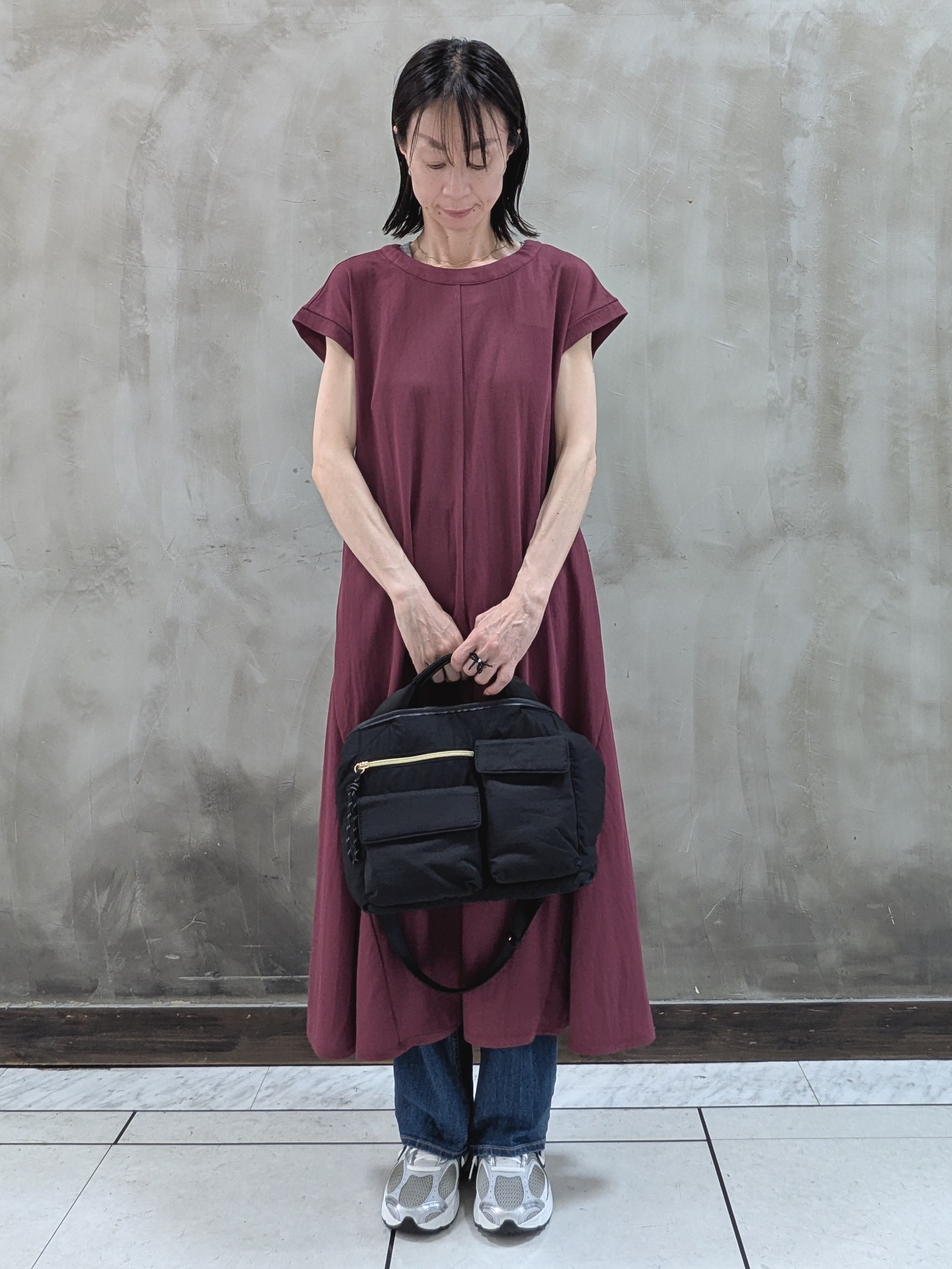 shioさんの「grove｜【低身長さんも選べる着丈】モクロディフレンチワンピース」を使ったコーディネート