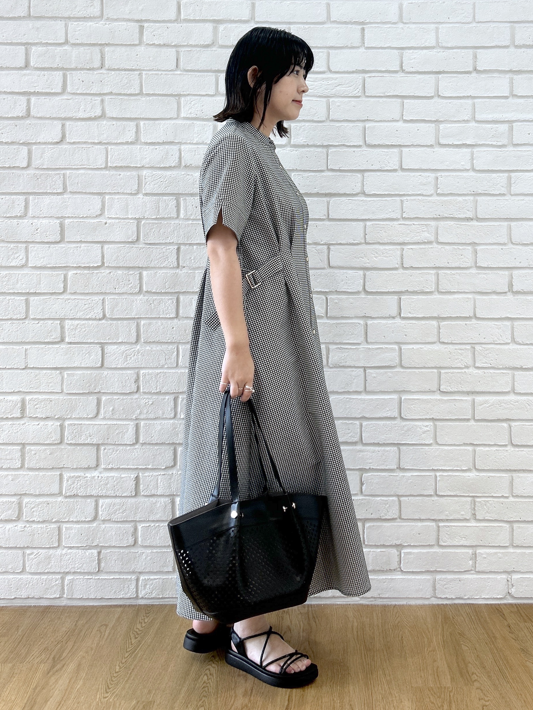 Hirokaさんの「grove｜パンチングポーチ付きトート」を使ったコーディネート