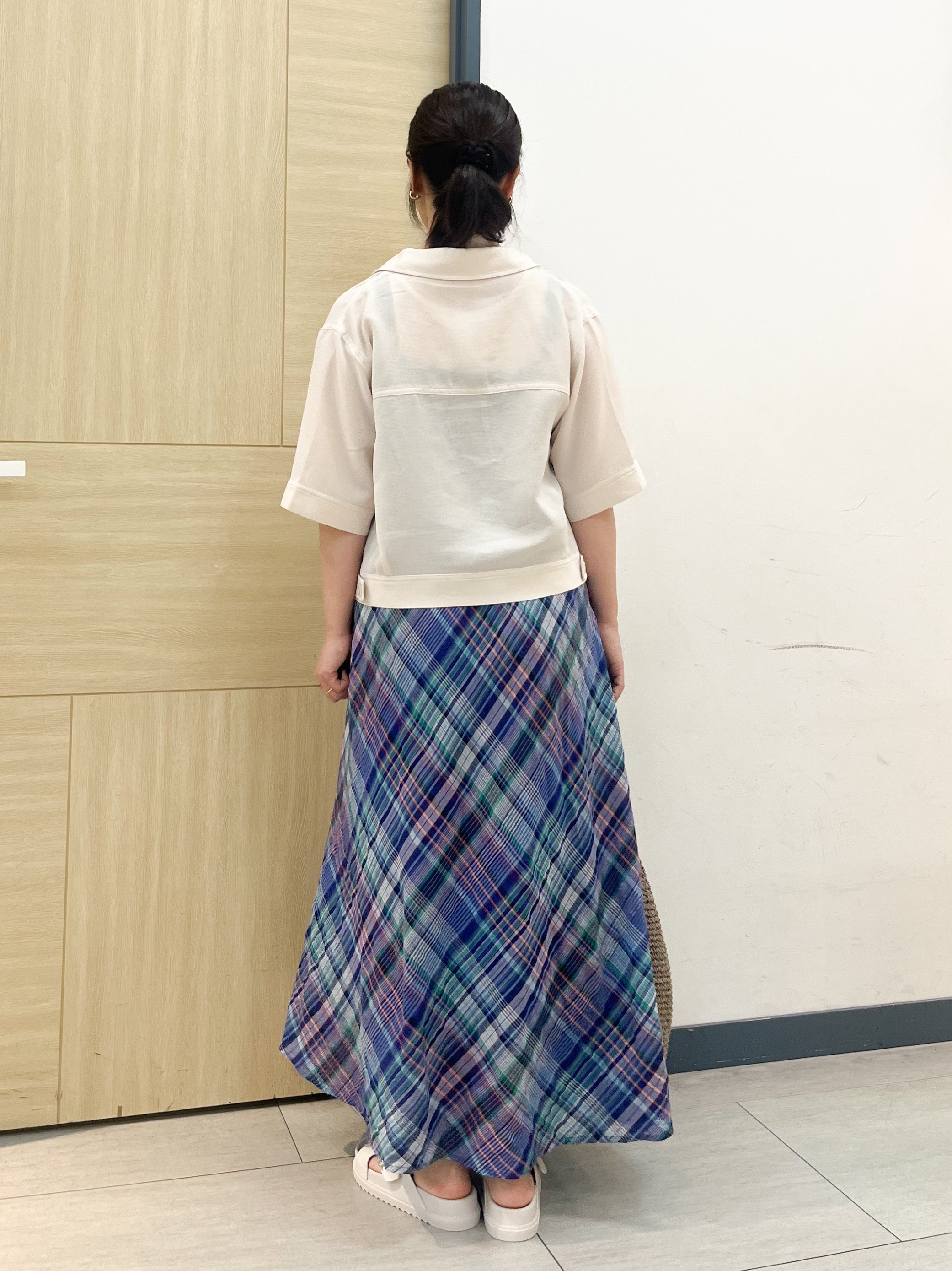 YOさんの「grove｜【吸水速乾・通気性・洗える】衿付きハーフジャケット」を使ったコーディネート