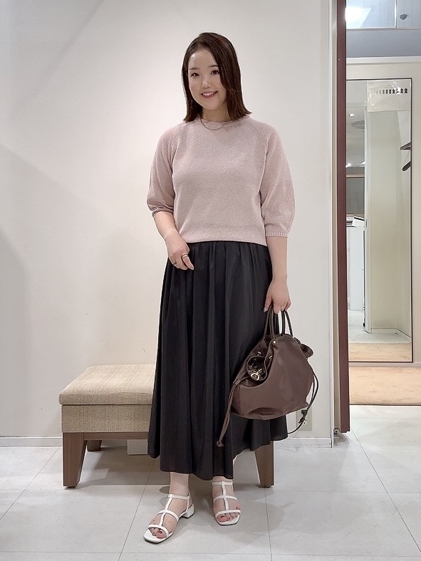 YUIさんの「UNTITLED｜【洗える/ゆったり】クルーネックドライニット」を使ったコーディネート