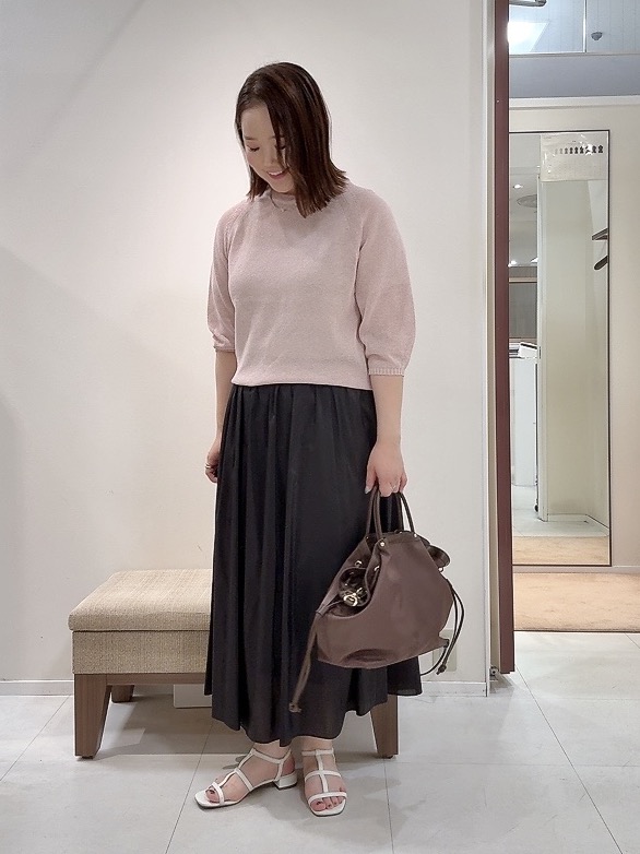 YUIさんの「UNTITLED｜【洗える/ゆったり】クルーネックドライニット」を使ったコーディネート
