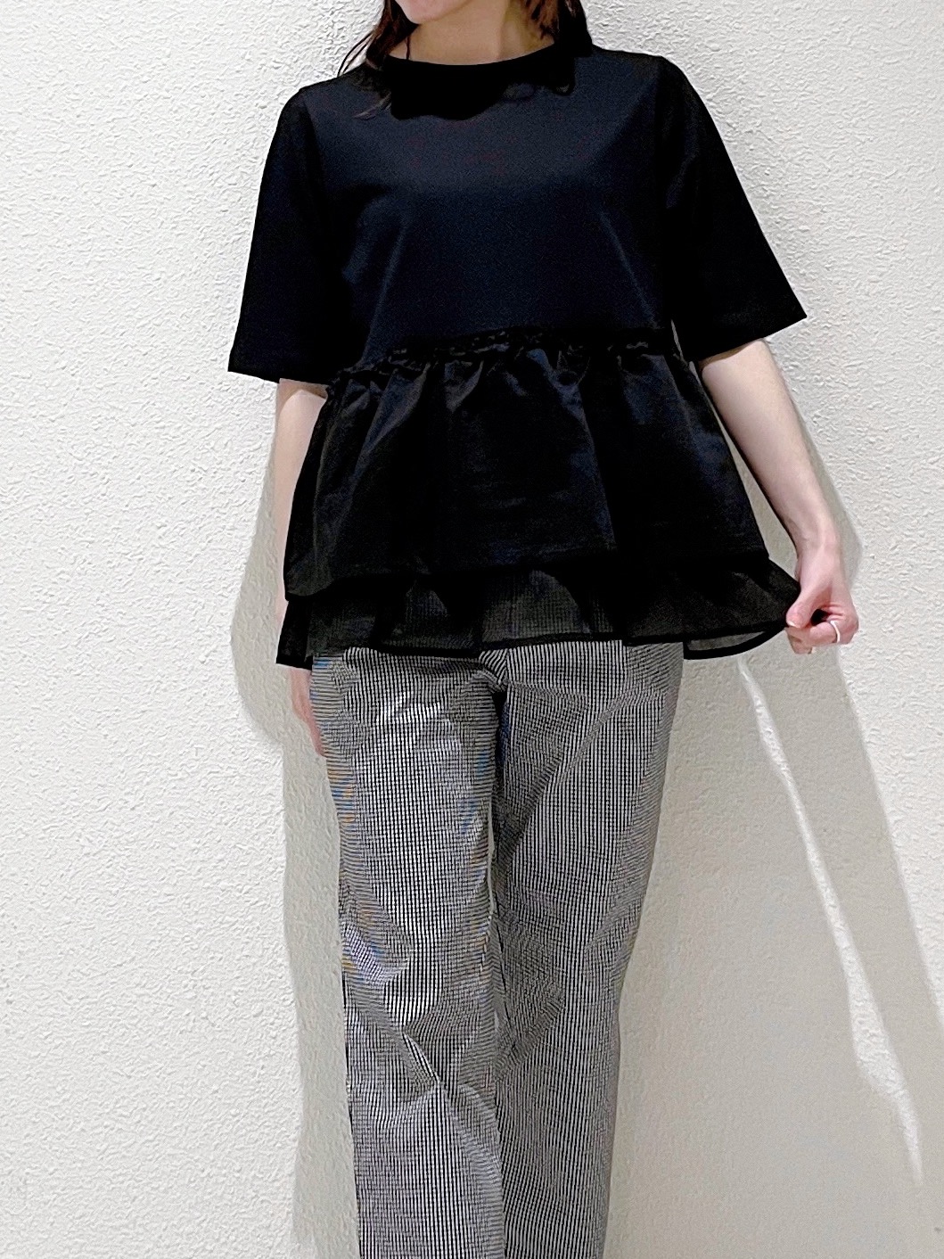 haruさんの「grove｜【体型カバー】INせず決まる、ウエストシアーフリルTシャツ」を使ったコーディネート