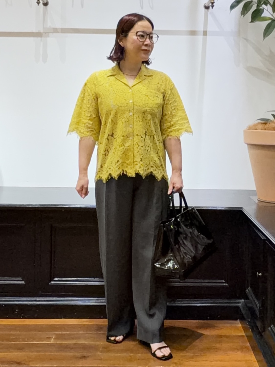 Asamiさんの「コードレースブラウス」を使ったコーディネート