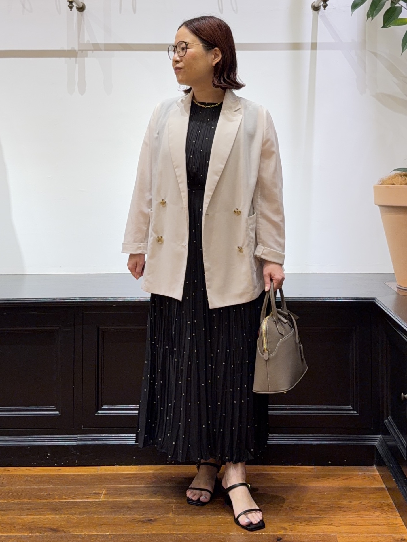 Asamiさんの「【接触冷感/防シワ機能/ウォッシャブル】クールタッチ リネンブレンドシアージャケット」を使ったコーディネート