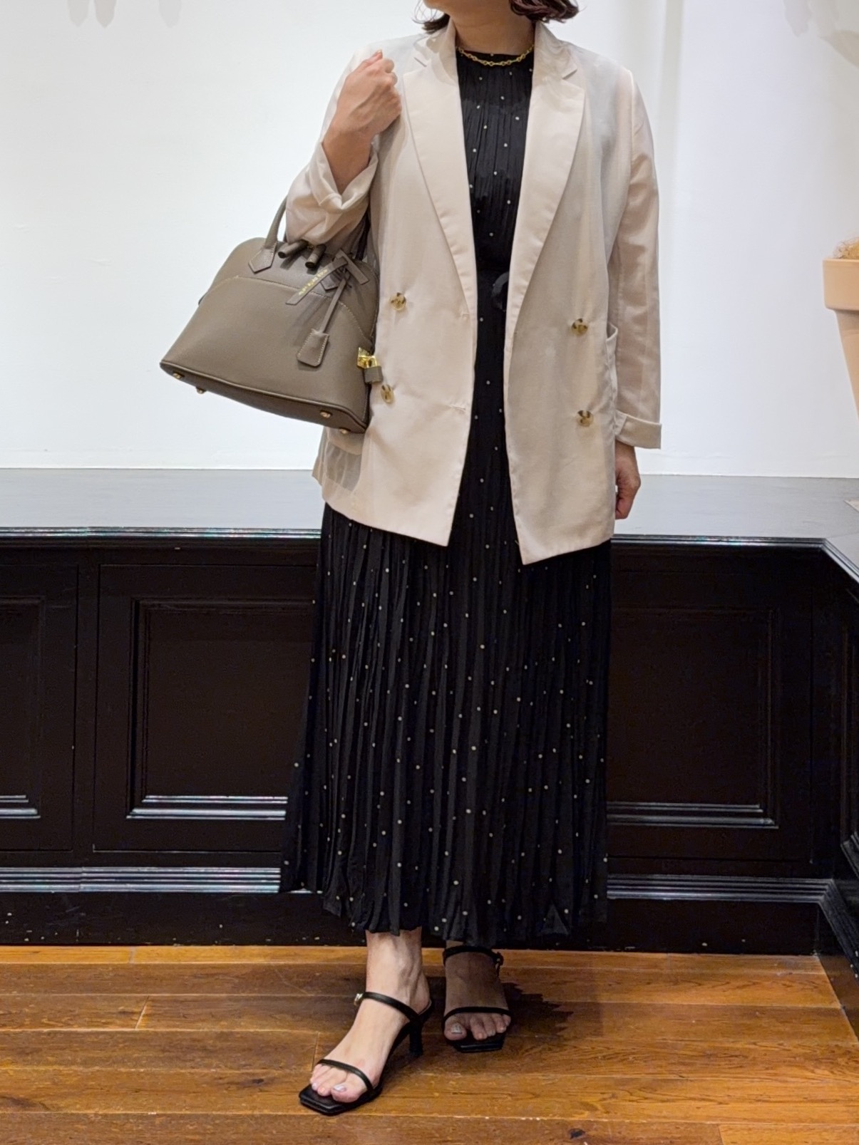 Asamiさんの「【接触冷感/防シワ機能/ウォッシャブル】クールタッチ リネンブレンドシアージャケット」を使ったコーディネート