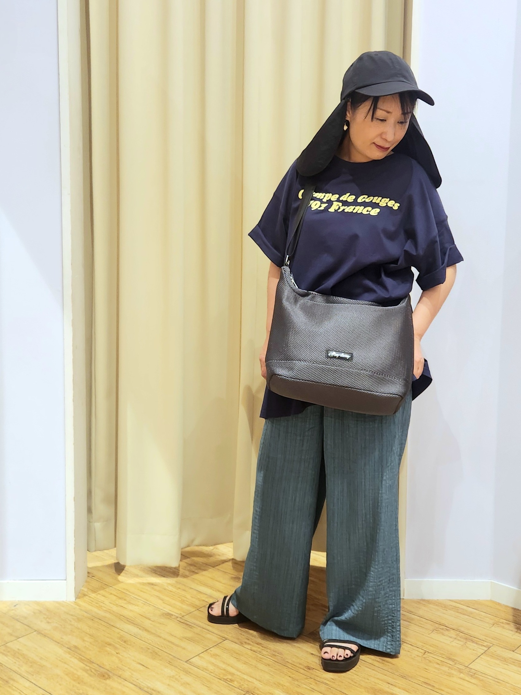 くまさんの「SHOO･LA･RUE｜【ひんやり】ゆるっと体型カバー BIGアソートTシャツ」を使ったコーディネート