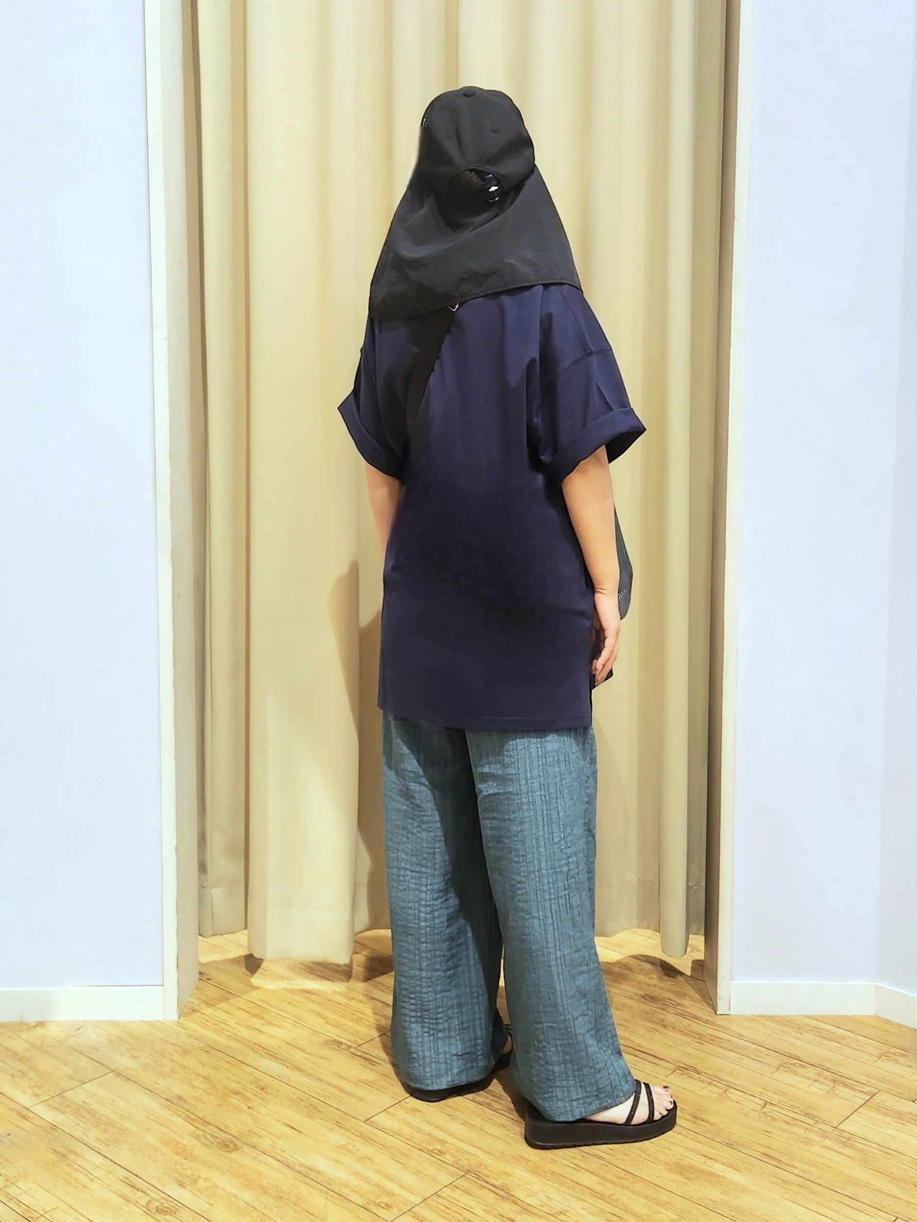 くまさんの「SHOO･LA･RUE｜【ひんやり】ゆるっと体型カバー BIGアソートTシャツ」を使ったコーディネート