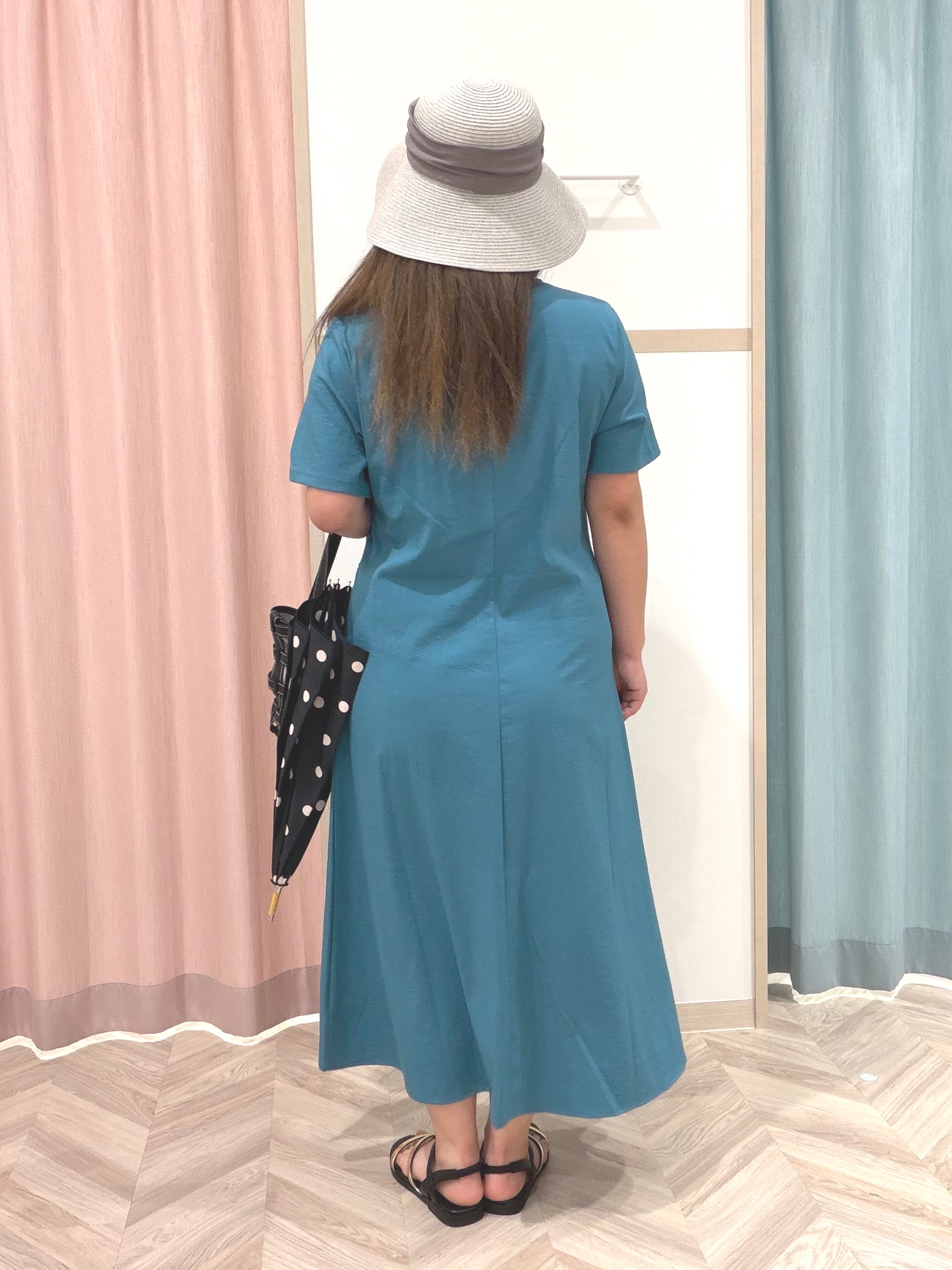 まちゃんなちゃんさんの「SHOO･LA･RUE｜【S-LL/洗濯機可/セットアップ可】軽凛(かろりん) ひんやり切替ワンピース」を使ったコーディネート