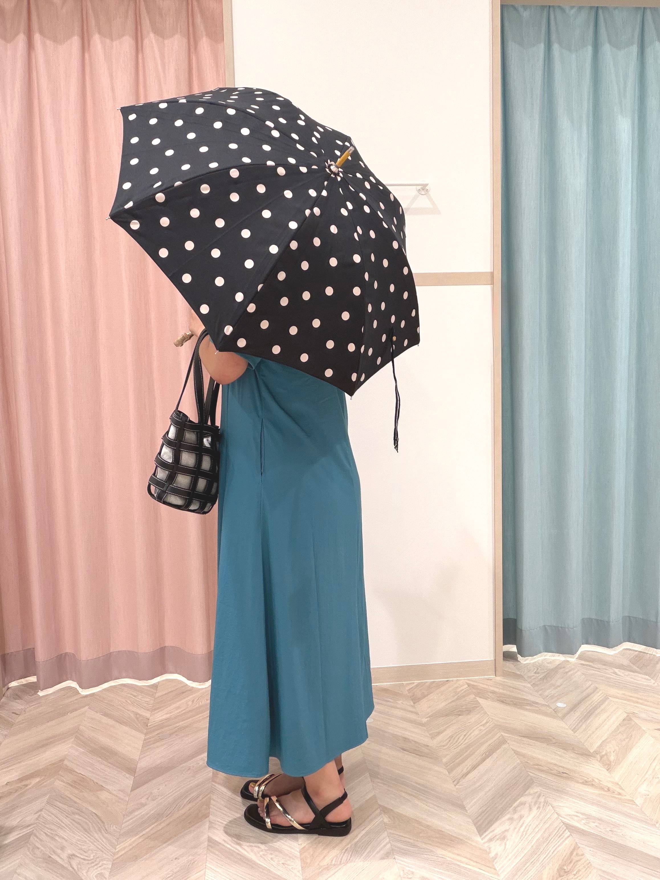 まちゃんなちゃんさんの「SHOO･LA･RUE｜【S-LL/洗濯機可/セットアップ可】軽凛(かろりん) ひんやり切替ワンピース」を使ったコーディネート