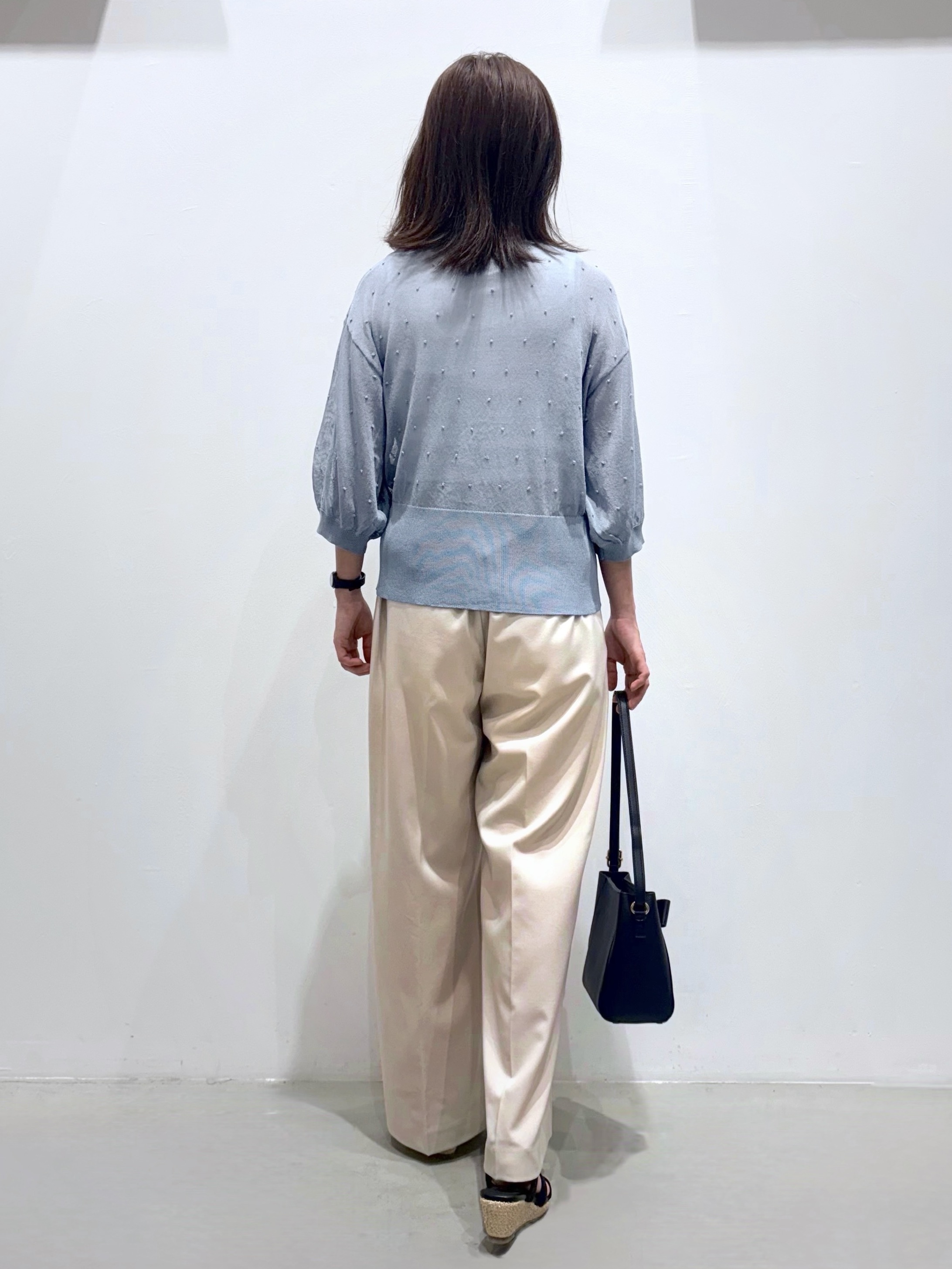 ＷＡさんの「grove｜シアードットカーディガン」を使ったコーディネート