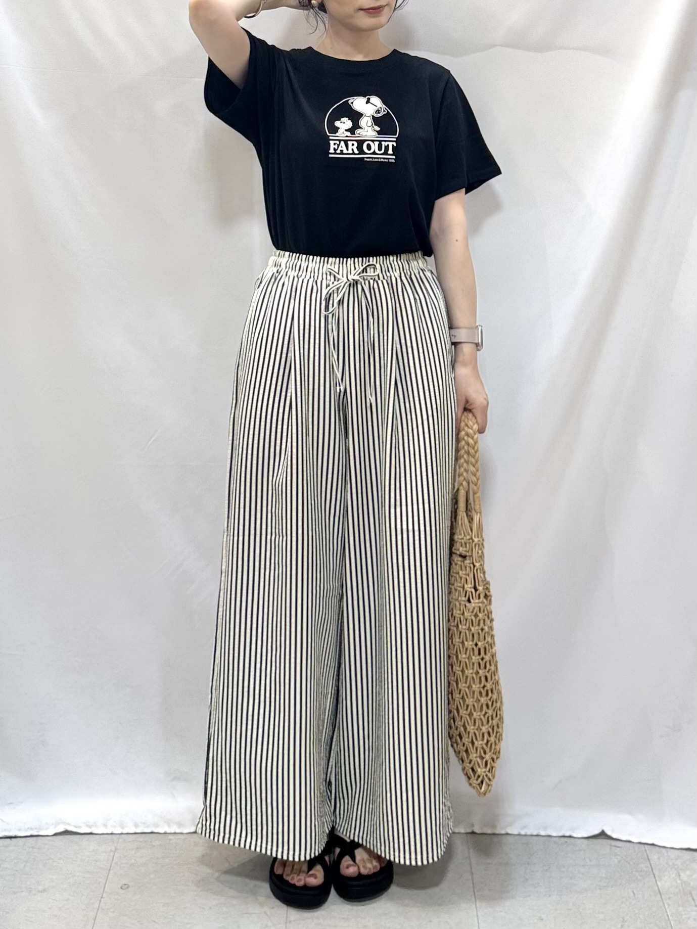 𝐇𝐢𝐫𝐨𝐦𝐢さんの「SHOO･LA･RUE｜【PEANUTS】ひんやりプリントTシャツ」を使ったコーディネート