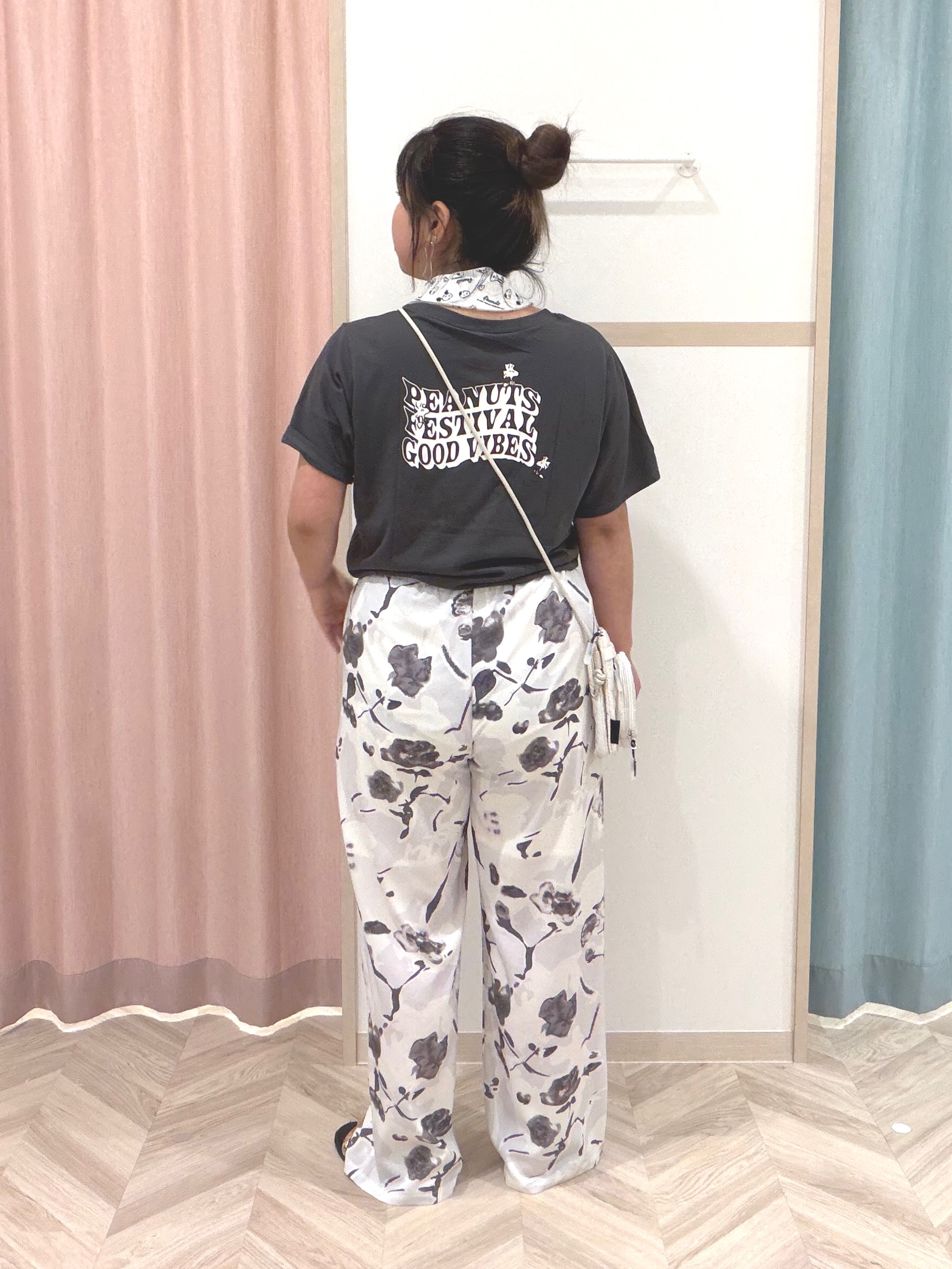 まちゃんなちゃんさんの「SHOO･LA･RUE｜【PEANUTS】ひんやりプリントTシャツ」を使ったコーディネート