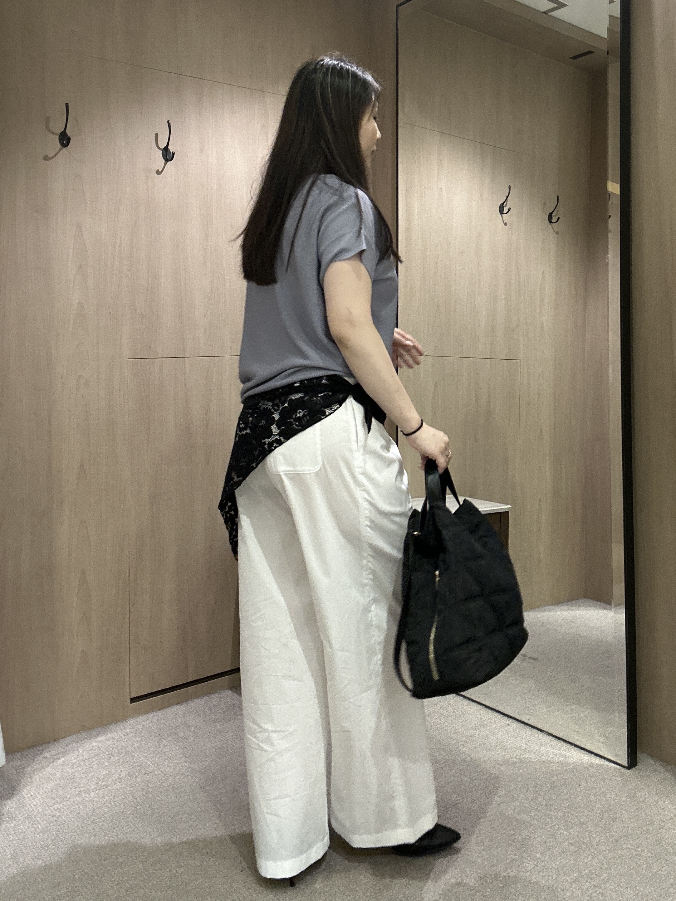 YURIさんの「UNTITLED｜【11色展開/体型カバー】前後2WAYフレンチスリーブニット」を使ったコーディネート