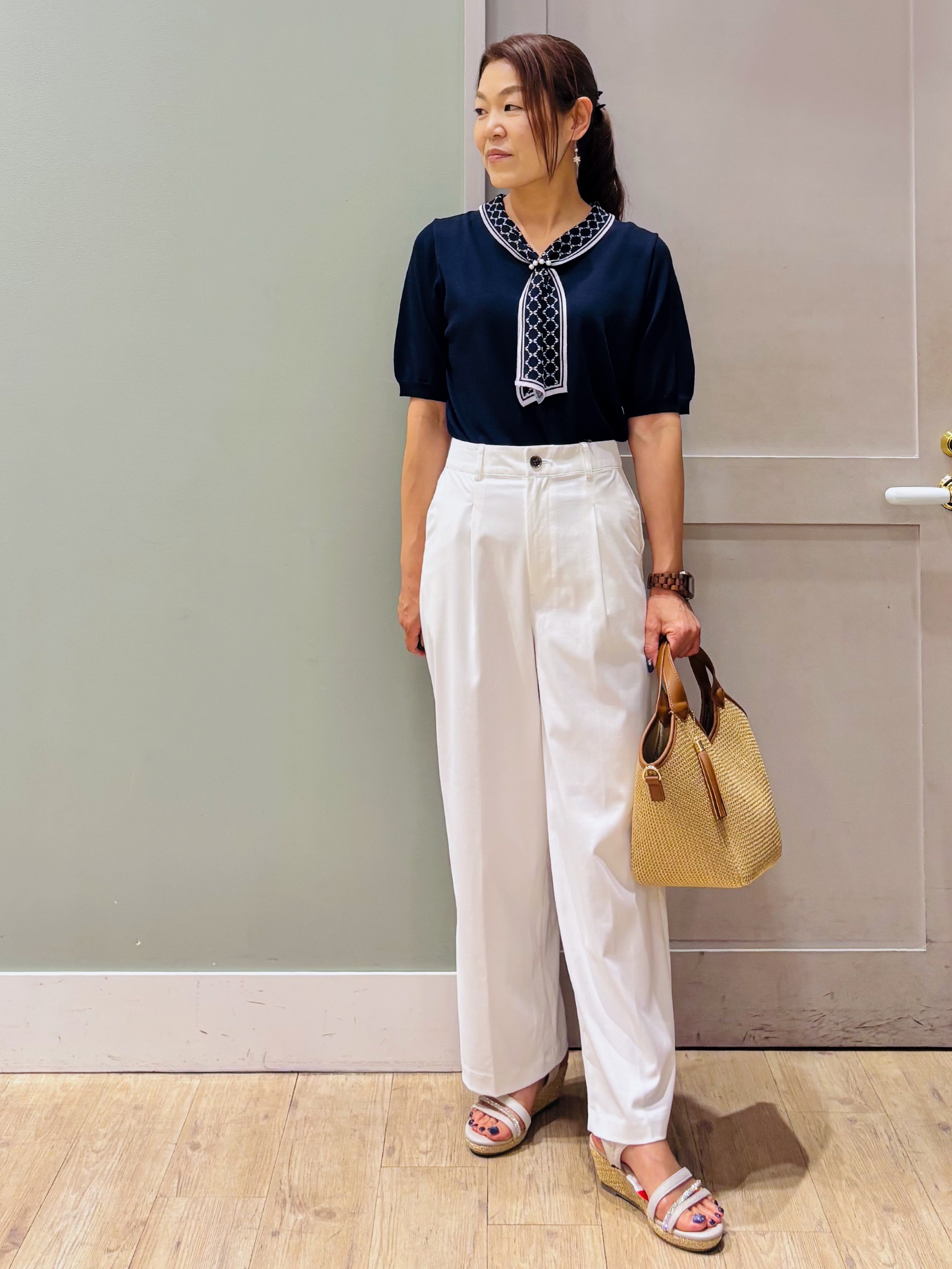 Komi☆さんの「grove｜【洗濯機◎・体型カバー】ON/OFF使える、シアースキッパーシャツ」を使ったコーディネート