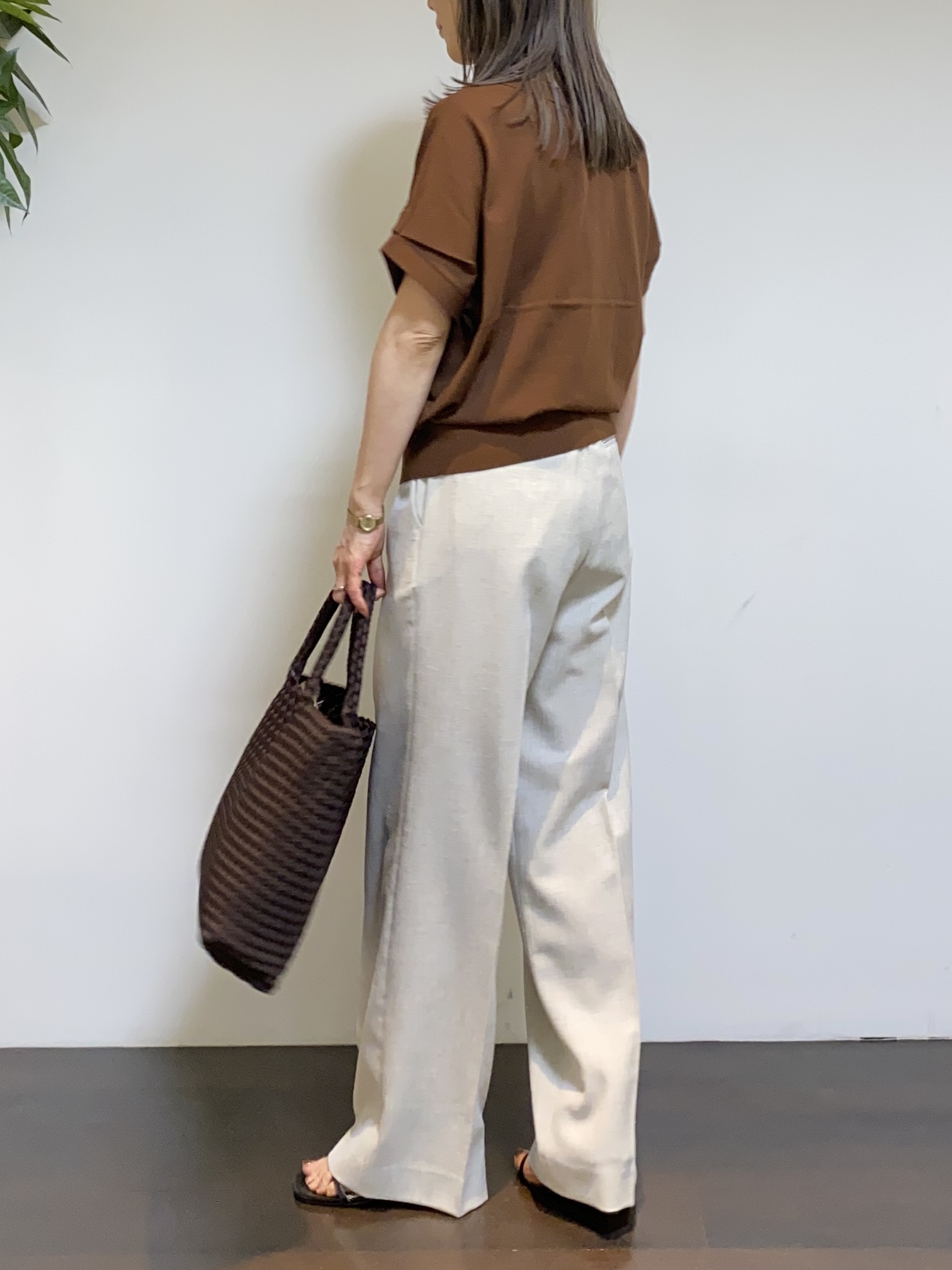 tomoさんの「UNTITLED｜【さらりと快適/セットアップ可/UV/接触冷感】スラブカラーレスジャケット」を使ったコーディネート