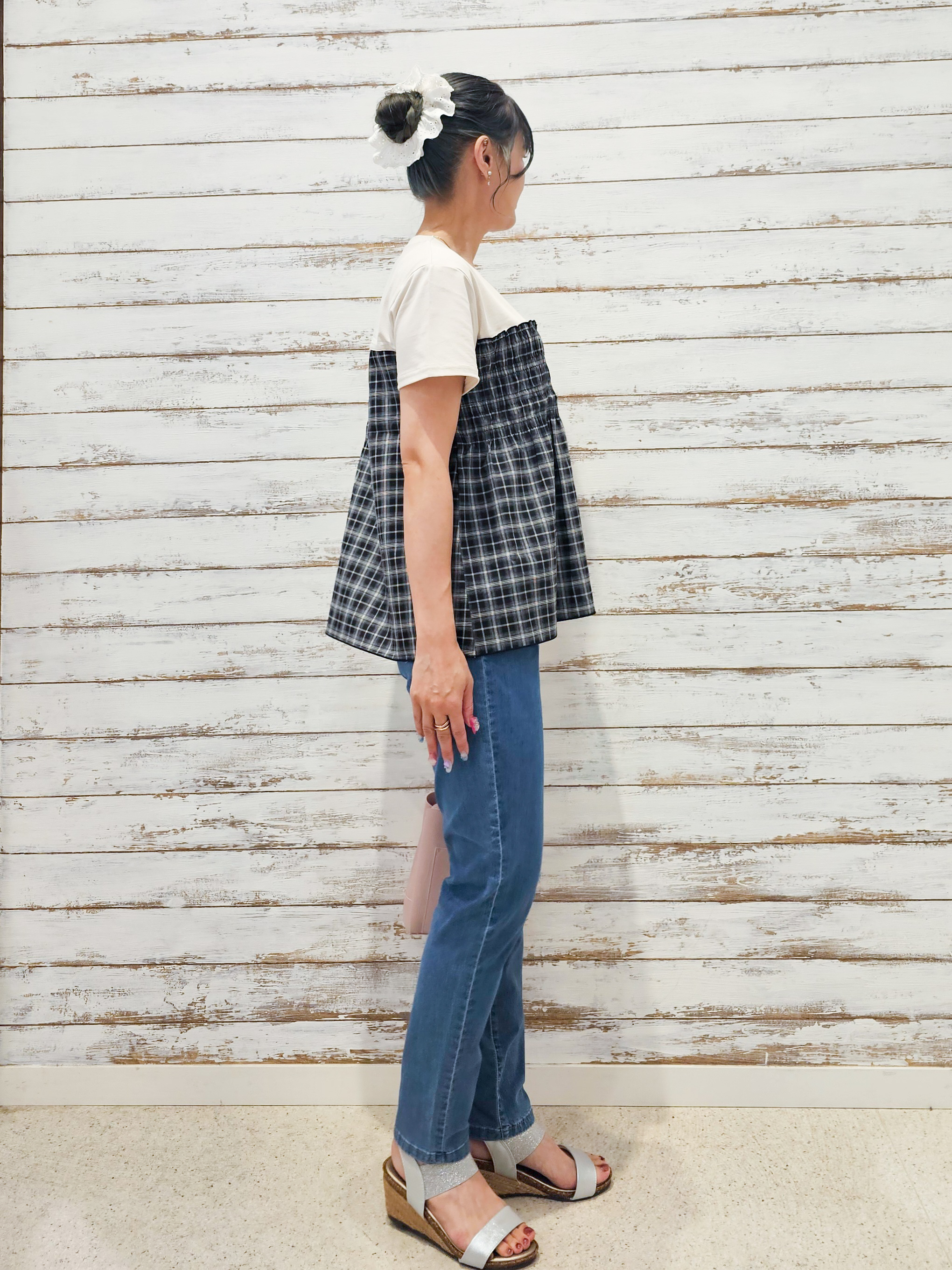 ゆゆさんの「SHOO･LA･RUE｜【S-LL/洗濯機可】着るだけサマ見え 柄アソートビスチェ風ドッキングTシャツ」を使ったコーディネート