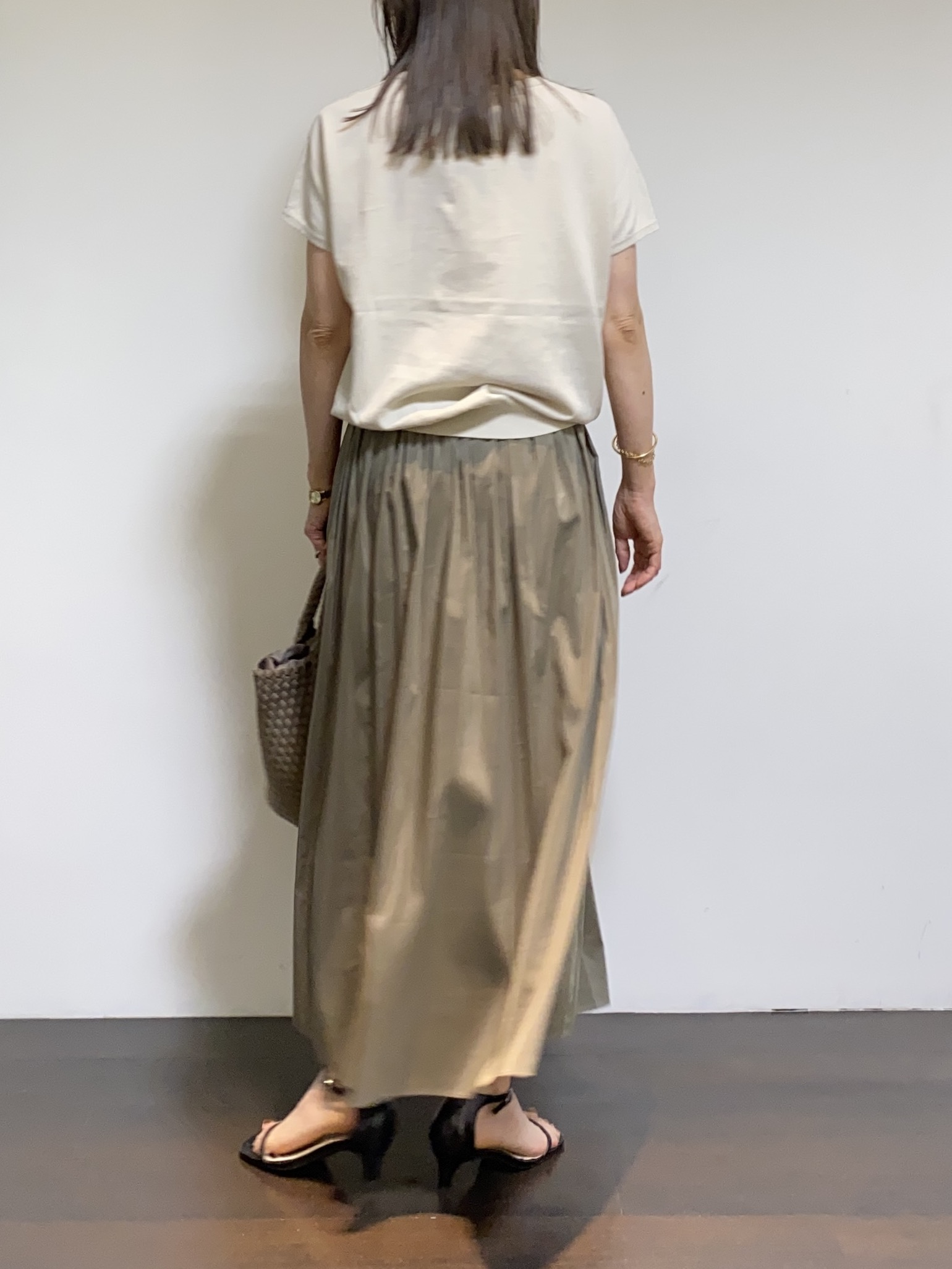 tomoさんの「UNTITLED｜【9色展開/アンサンブル可】コットンクルーネックカーディガン」を使ったコーディネート