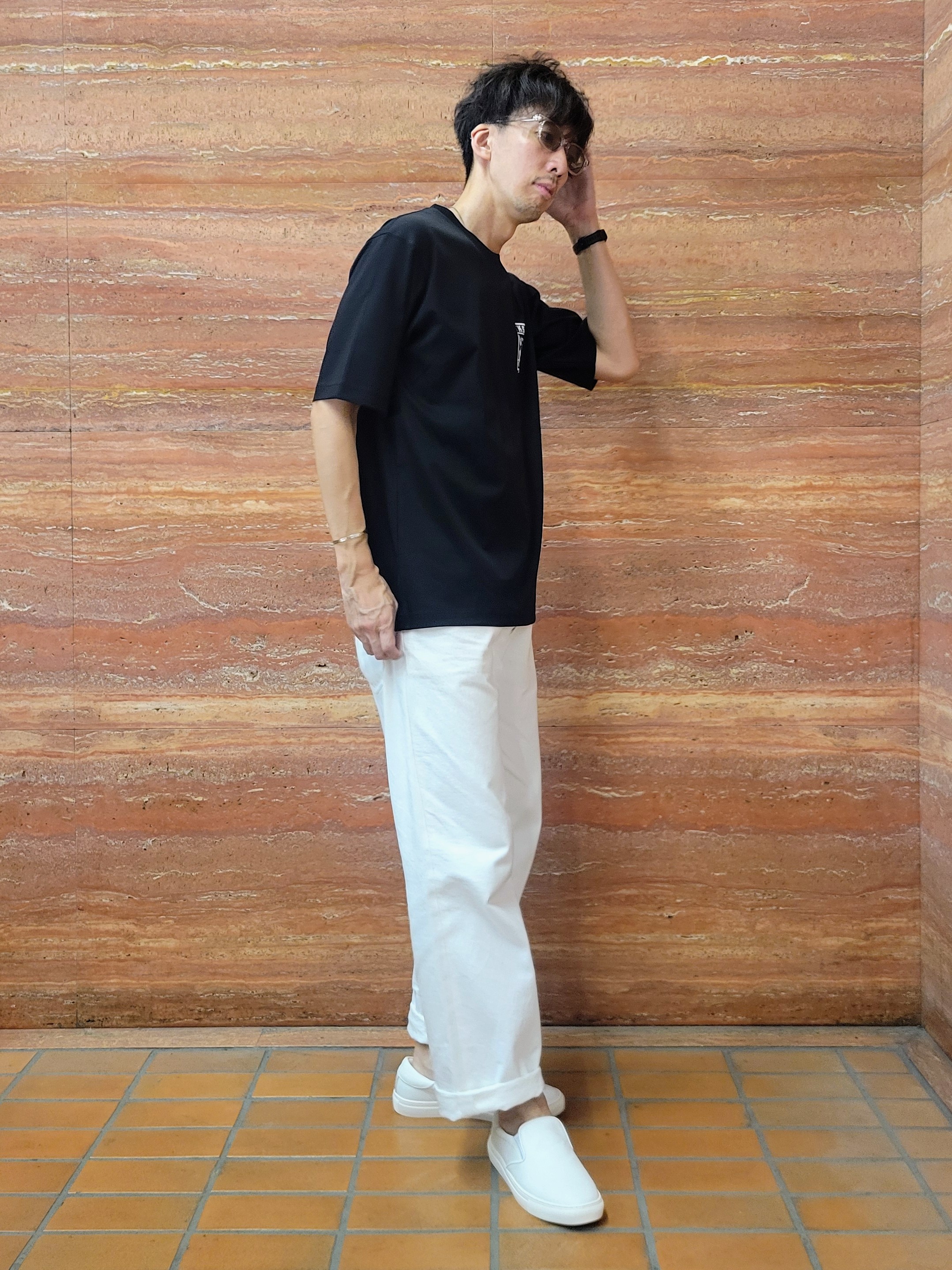 piroyaさんの「TAKEO KIKUCHI｜【BOWLER HAT LABEL】アイスクリアコットン ピンナップガール 半袖Tシャツ」を使ったコーディネート