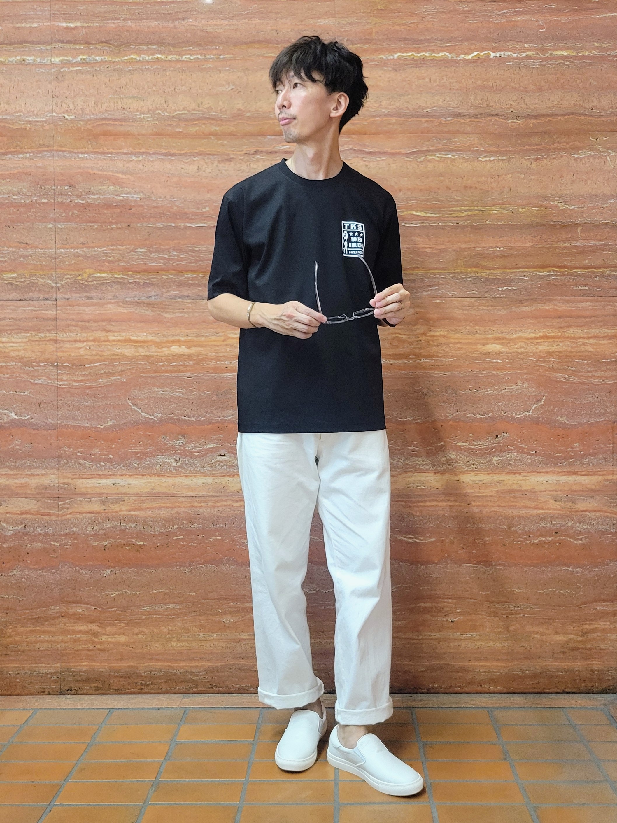piroyaさんの「TAKEO KIKUCHI｜【BOWLER HAT LABEL】アイスクリアコットン ピンナップガール 半袖Tシャツ」を使ったコーディネート